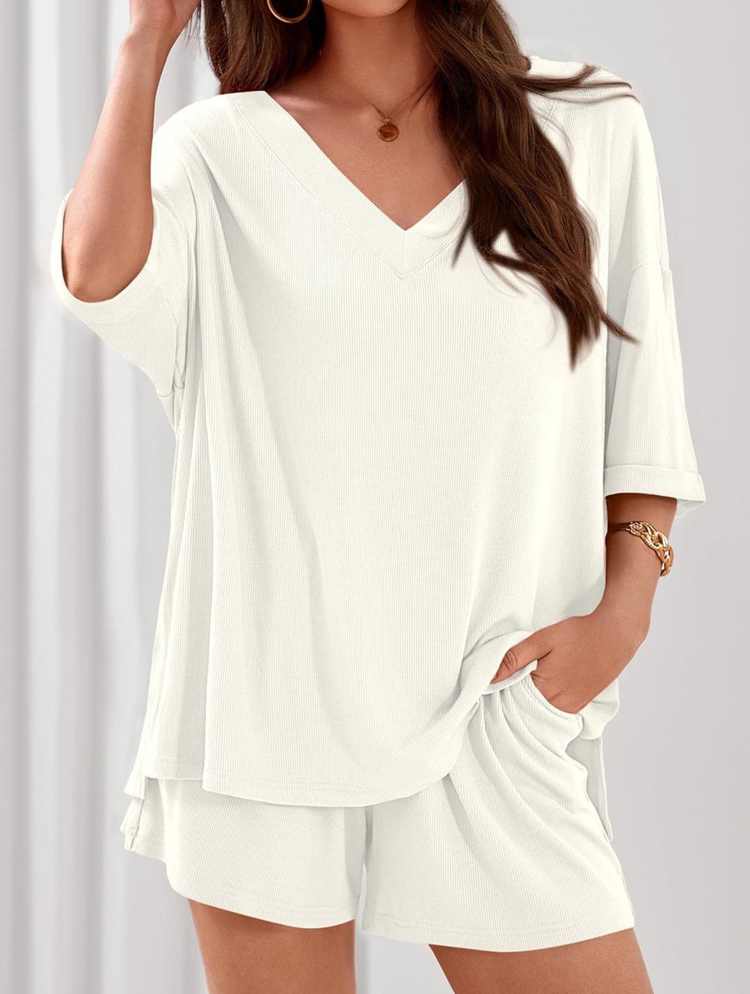 V-neck short-sleeved casual beach suit for women