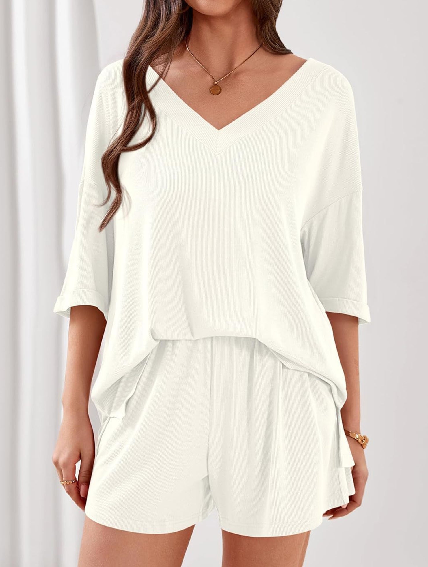 V-neck short-sleeved casual beach suit for women