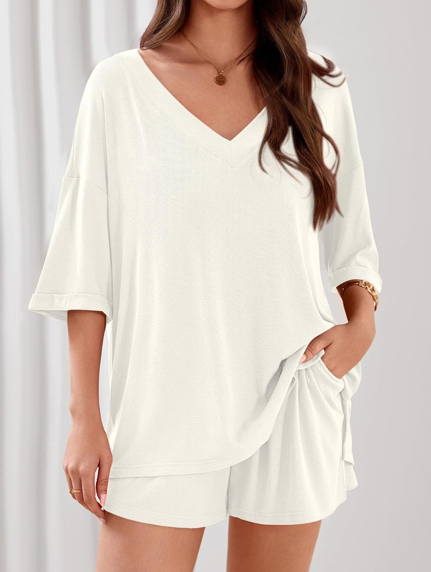 V-neck short-sleeved casual beach suit for women