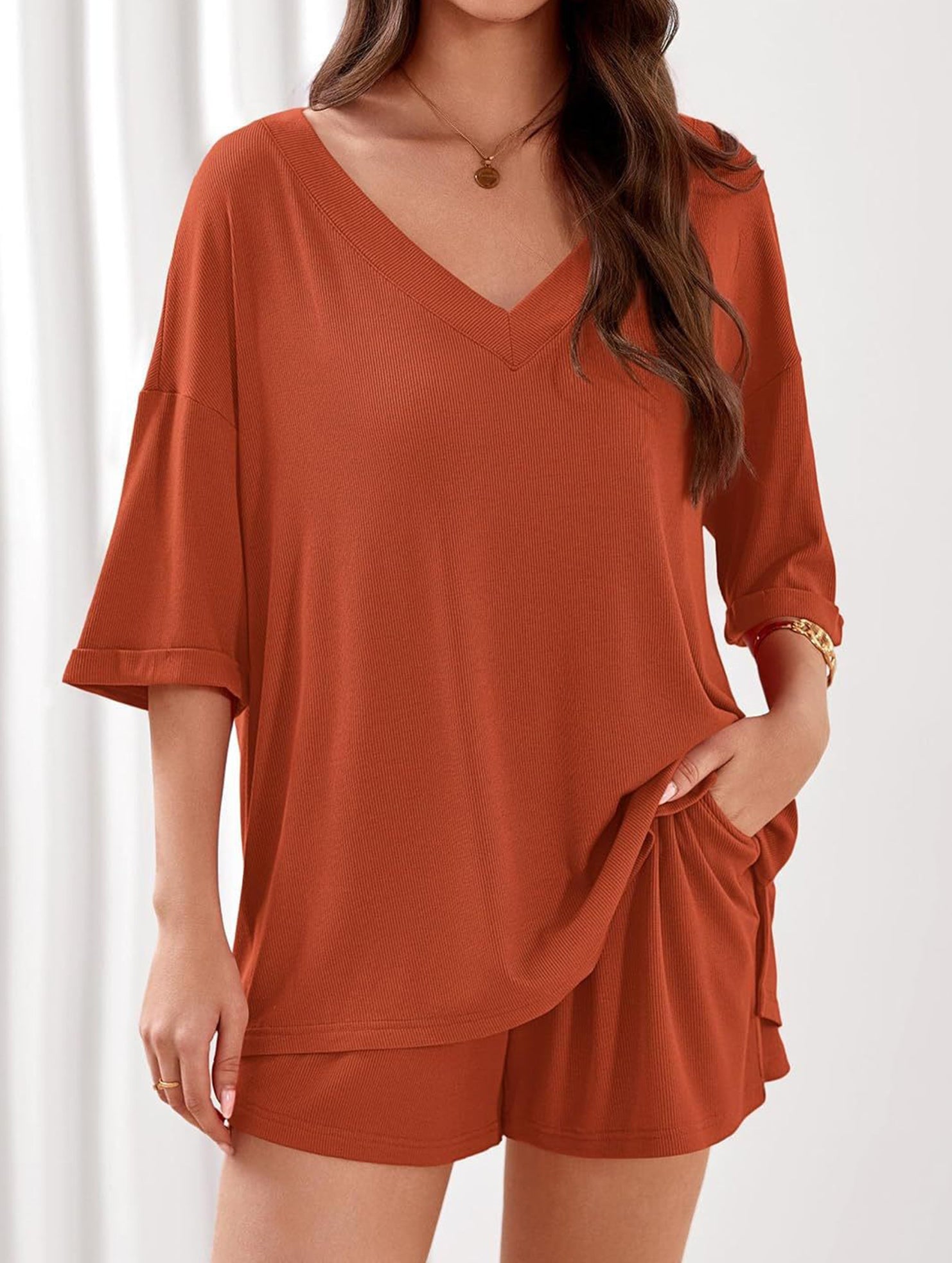 V-neck short-sleeved casual beach suit for women