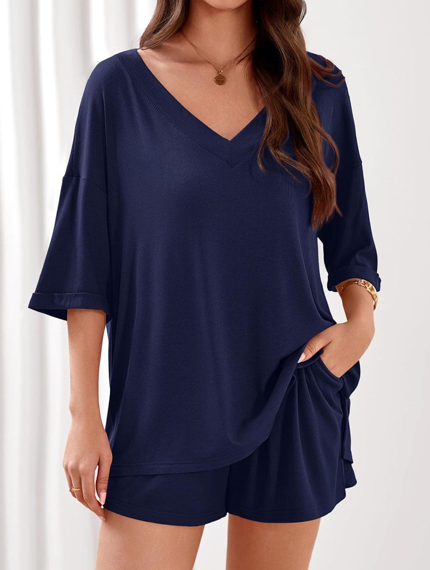 V-neck short-sleeved casual beach suit for women