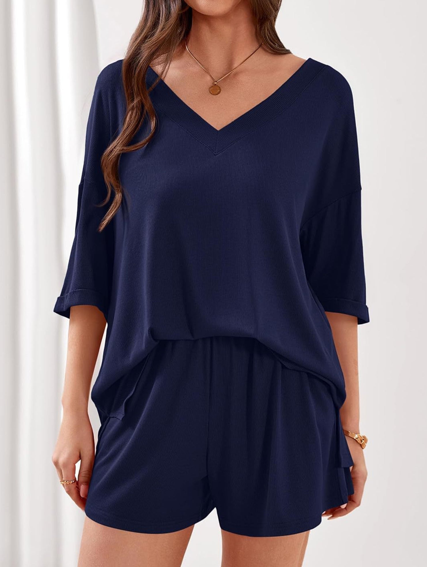 V-neck short-sleeved casual beach suit for women