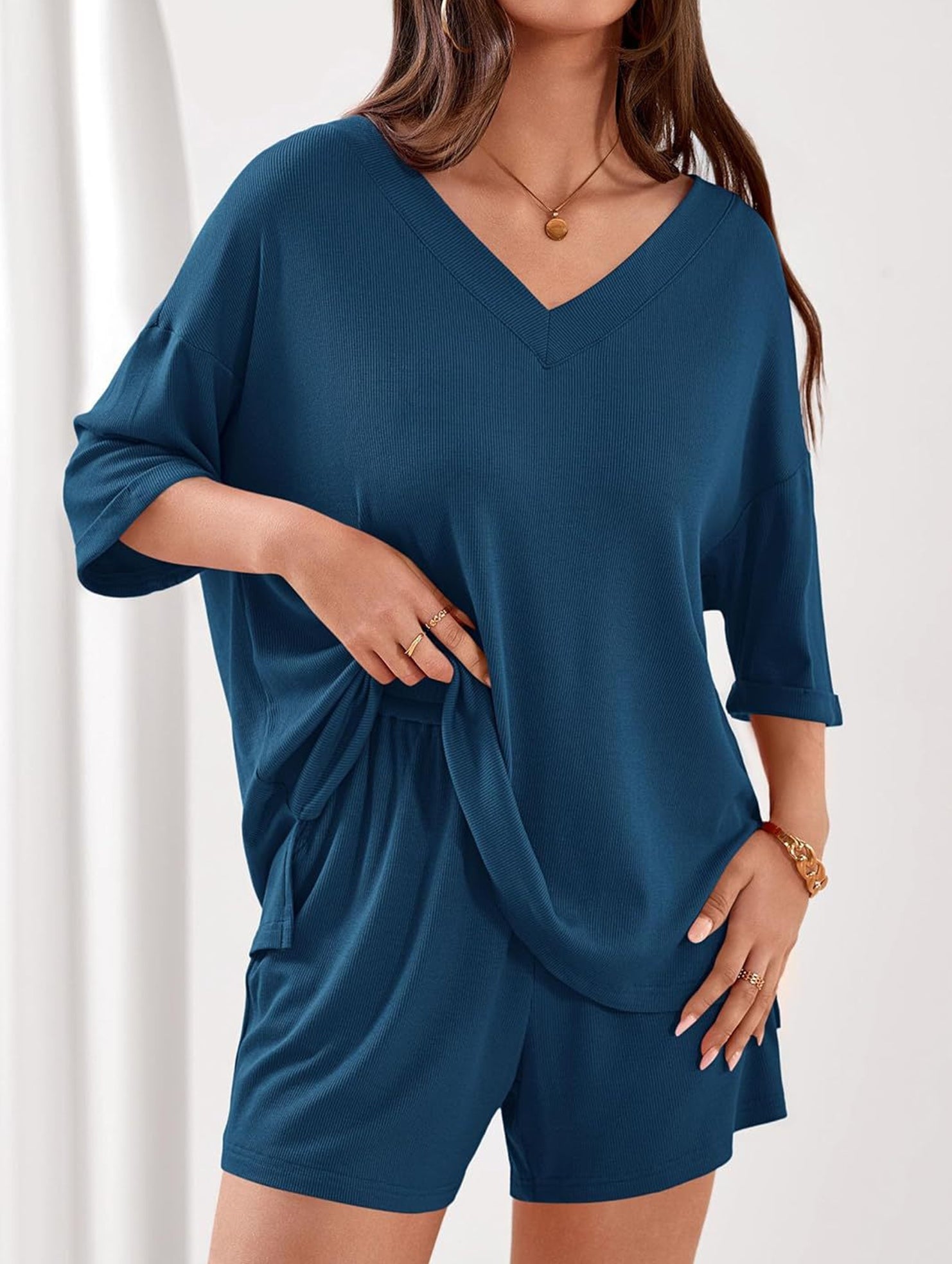 V-neck short-sleeved casual beach suit for women