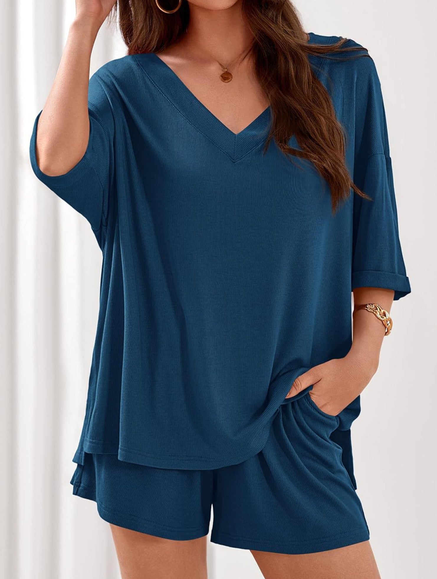 V-neck short-sleeved casual beach suit for women