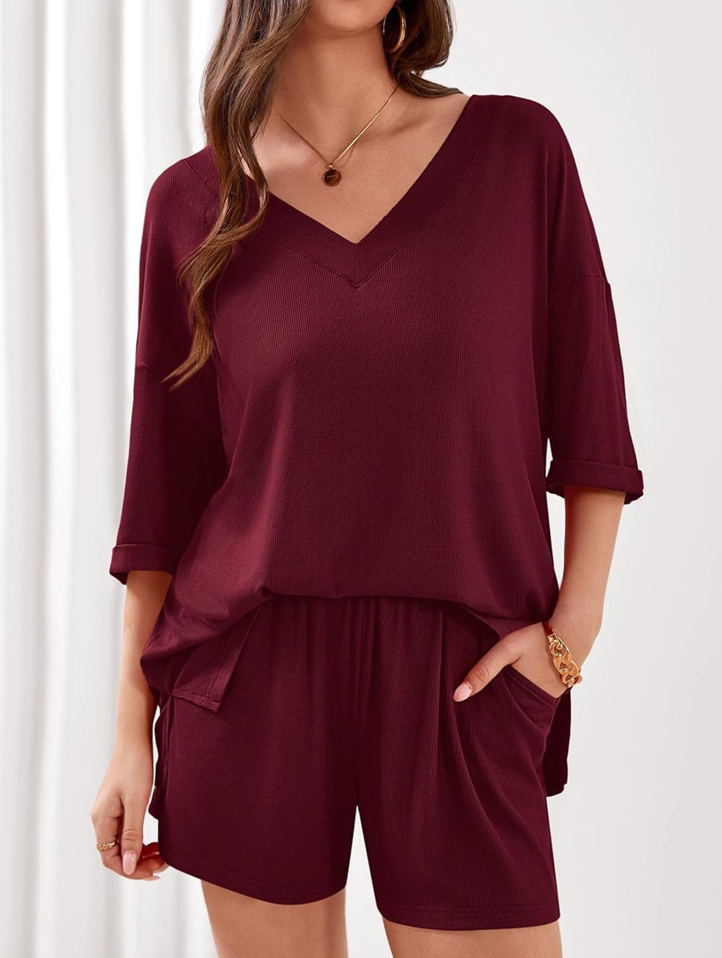 V-neck short-sleeved casual beach suit for women