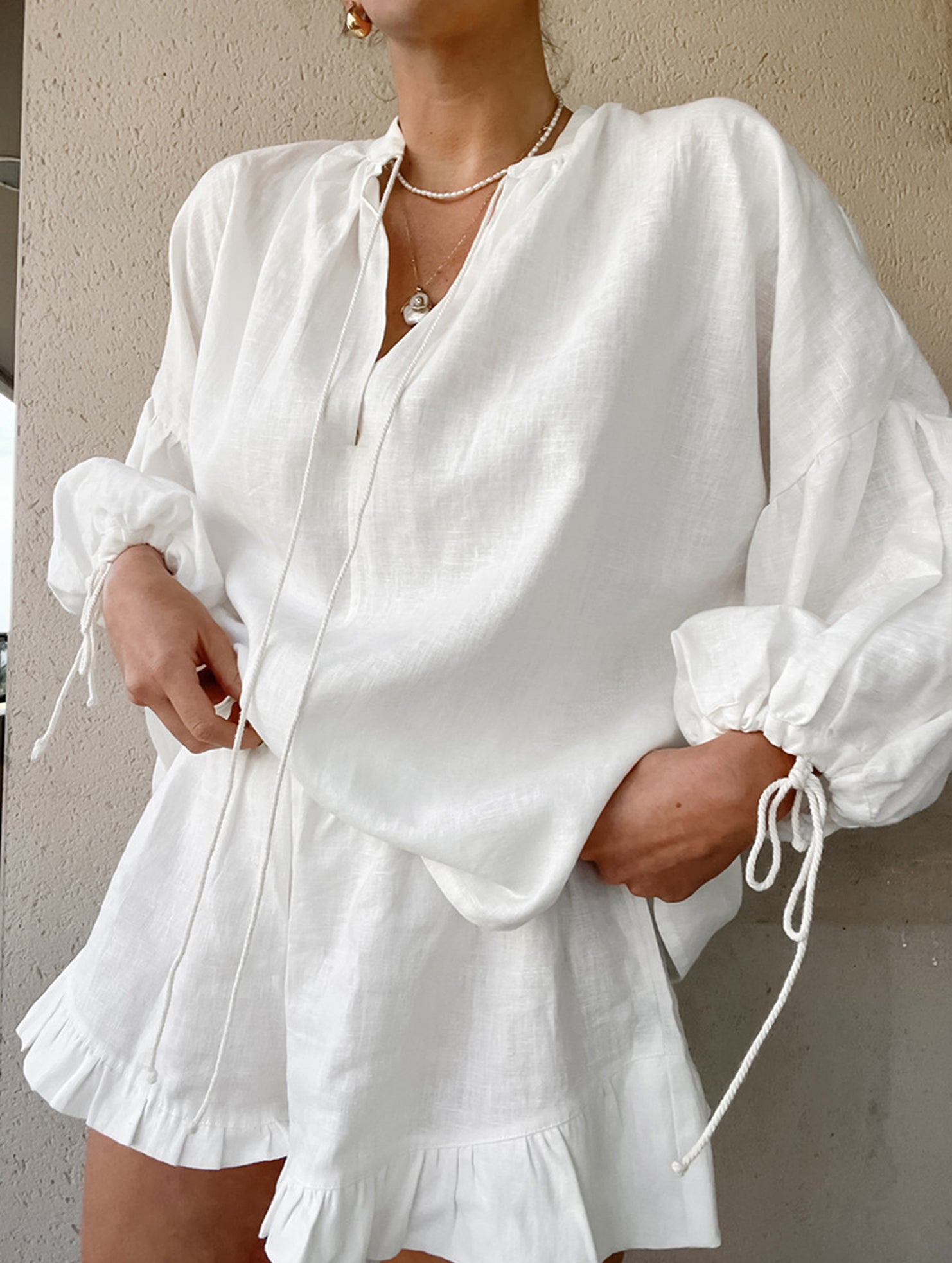 COTTON LINEN V-NECK LANTERN SLEEVE SHORTS SUIT