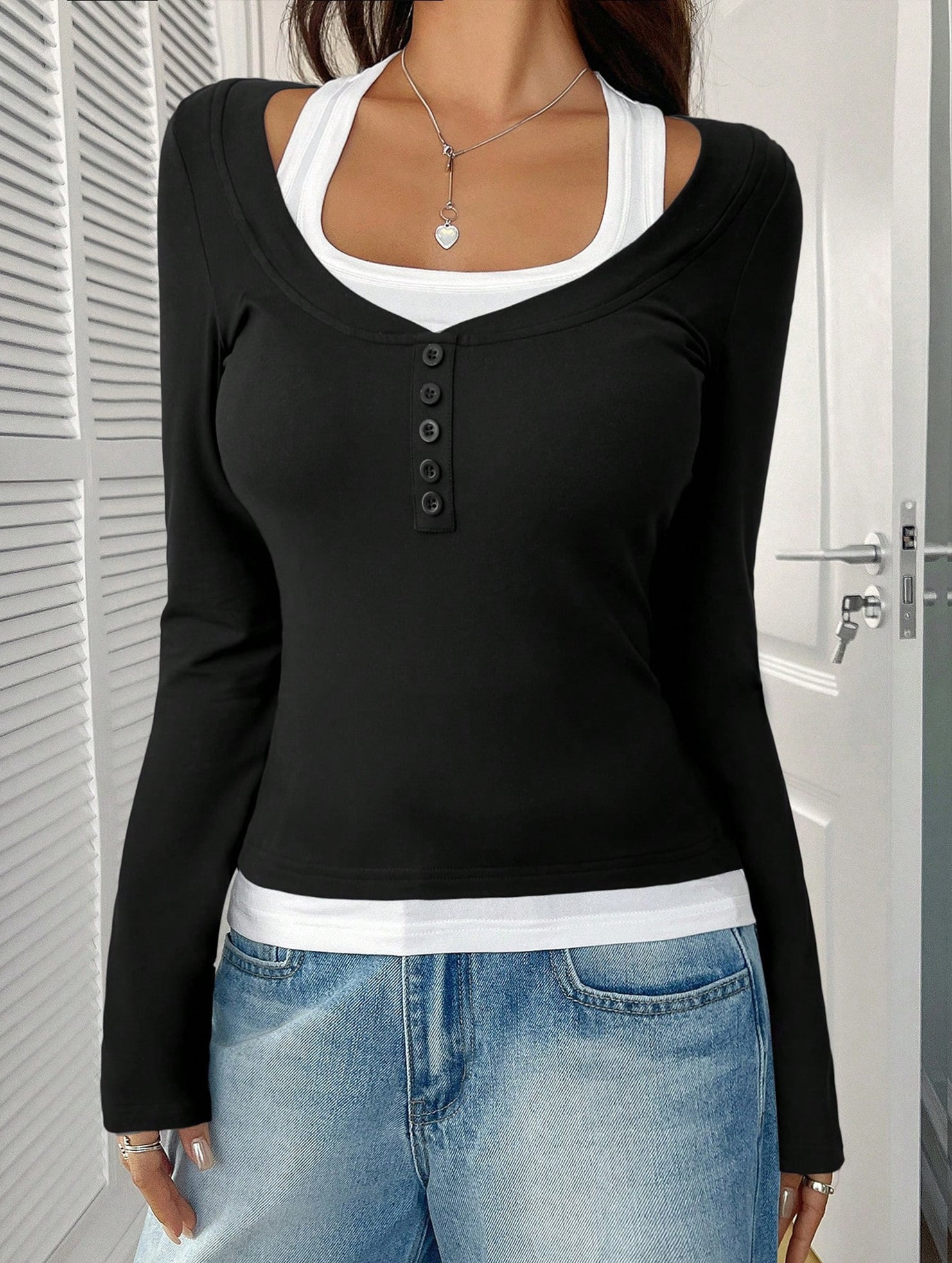 Halter neck fake two-piece single-breasted shirt