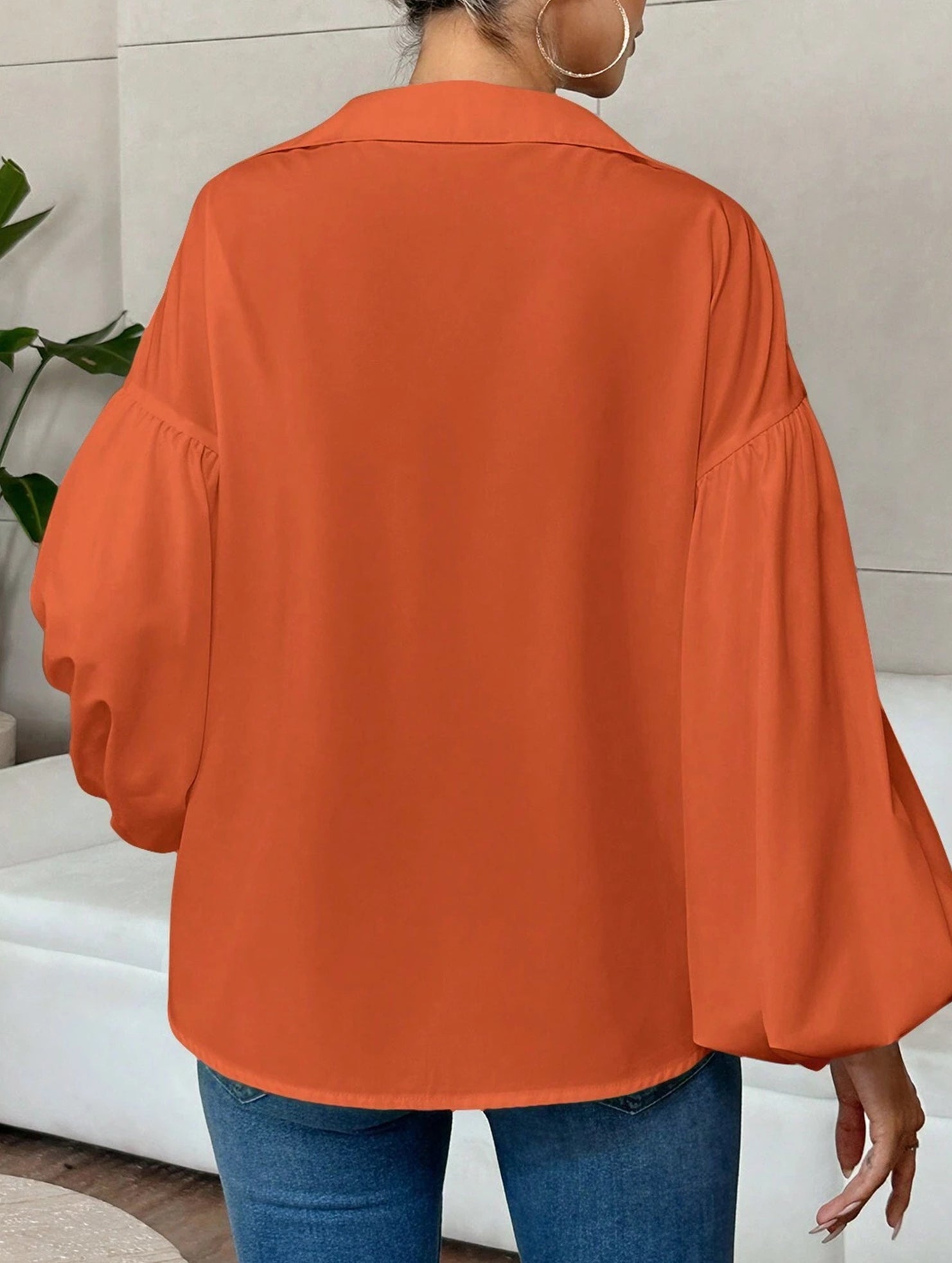 Polka dot V-neck loose bubble long-sleeved shirt