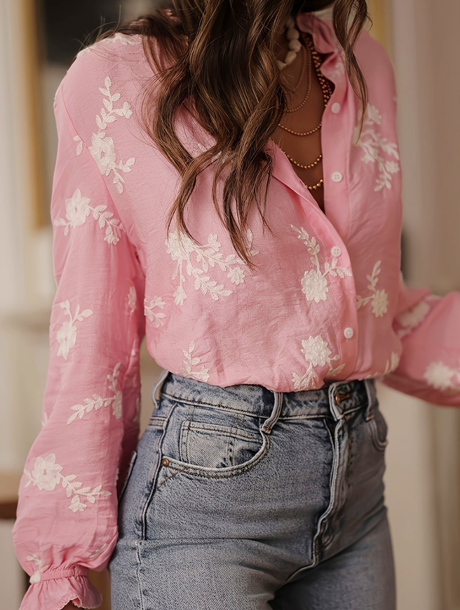 Women's long-sleeved embroidered V-neck shirt