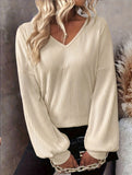 Casual and comfortable knitted T-shirt top
