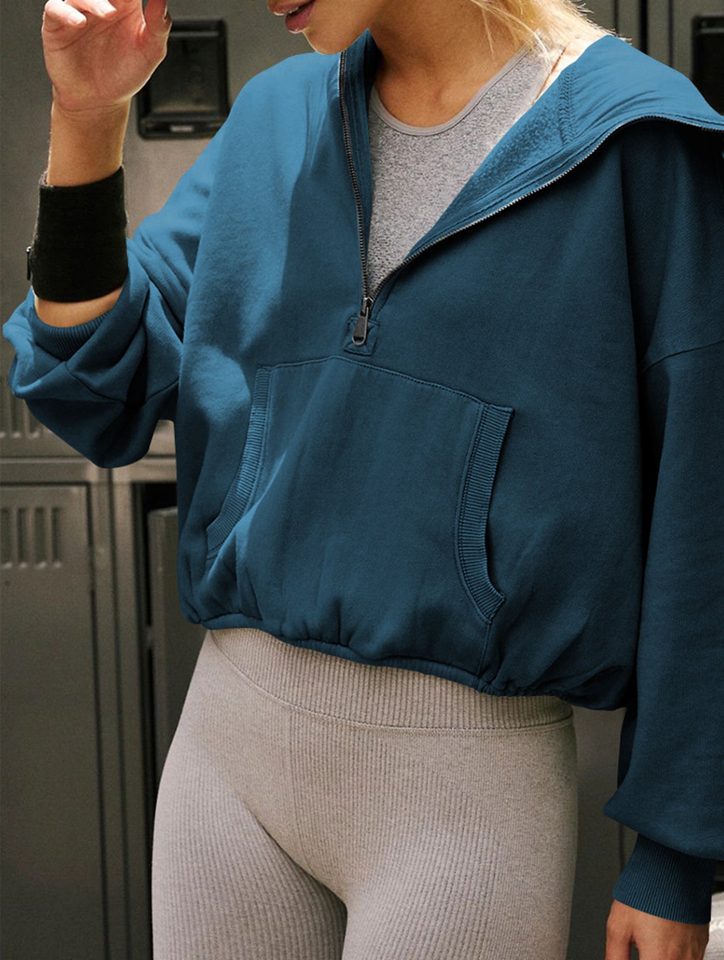 Sports Hoodie Zip-up Drawstring Long Sleeve Top
