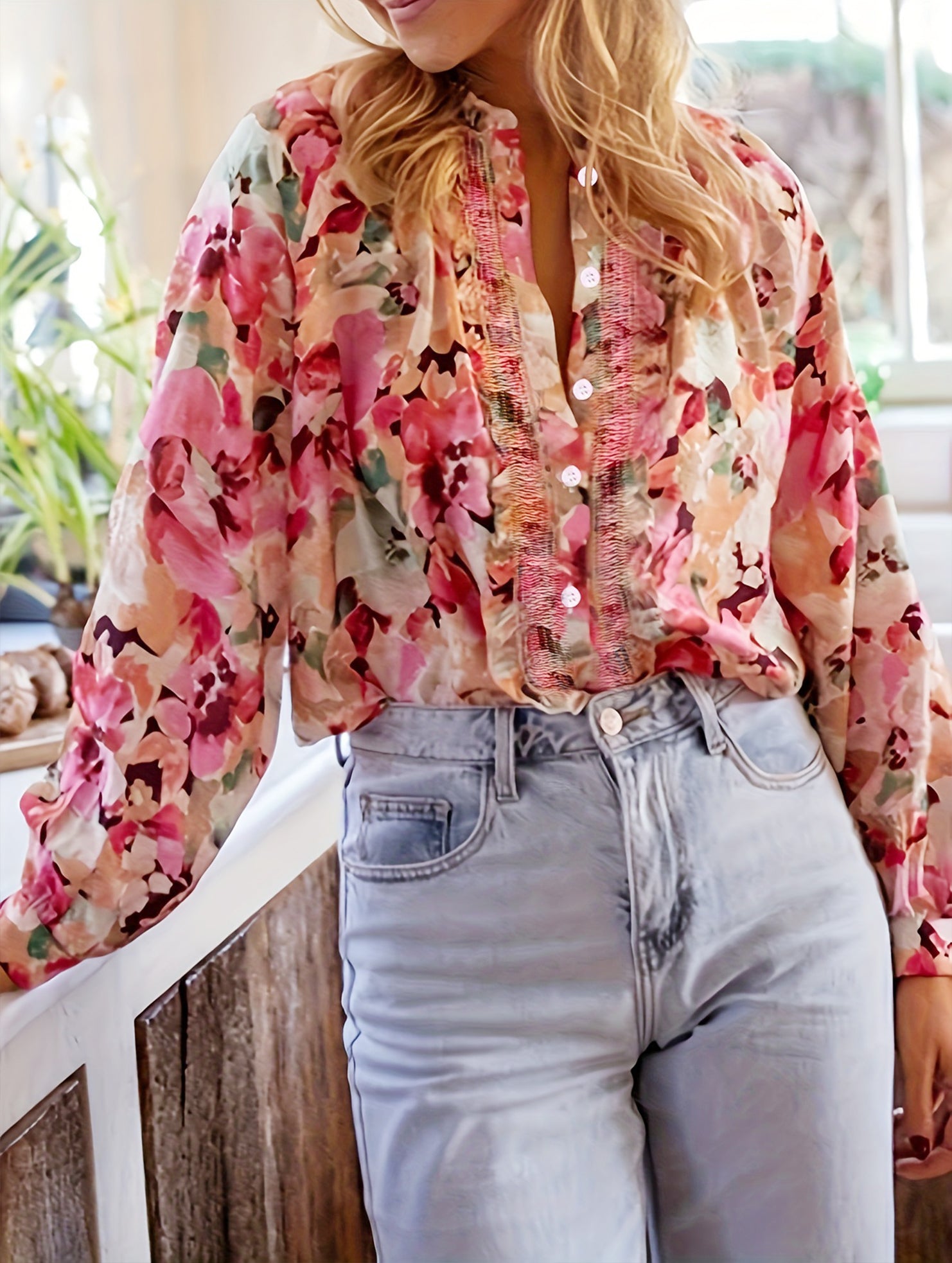Loose lazy style printed crew neck shirt