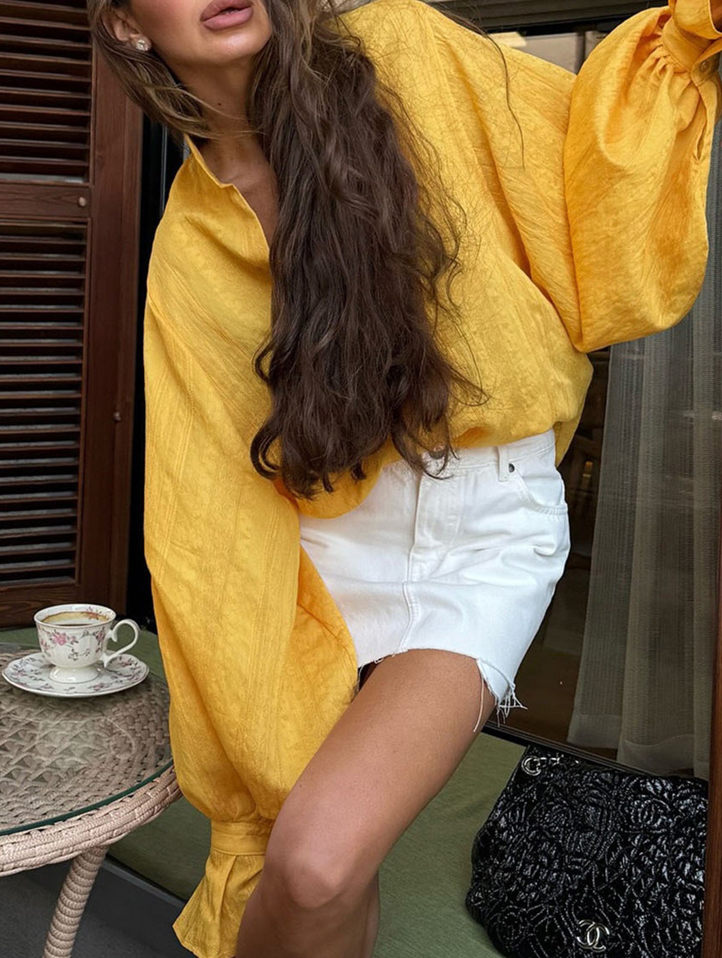 Loose lapel lantern sleeve long-sleeved shirt