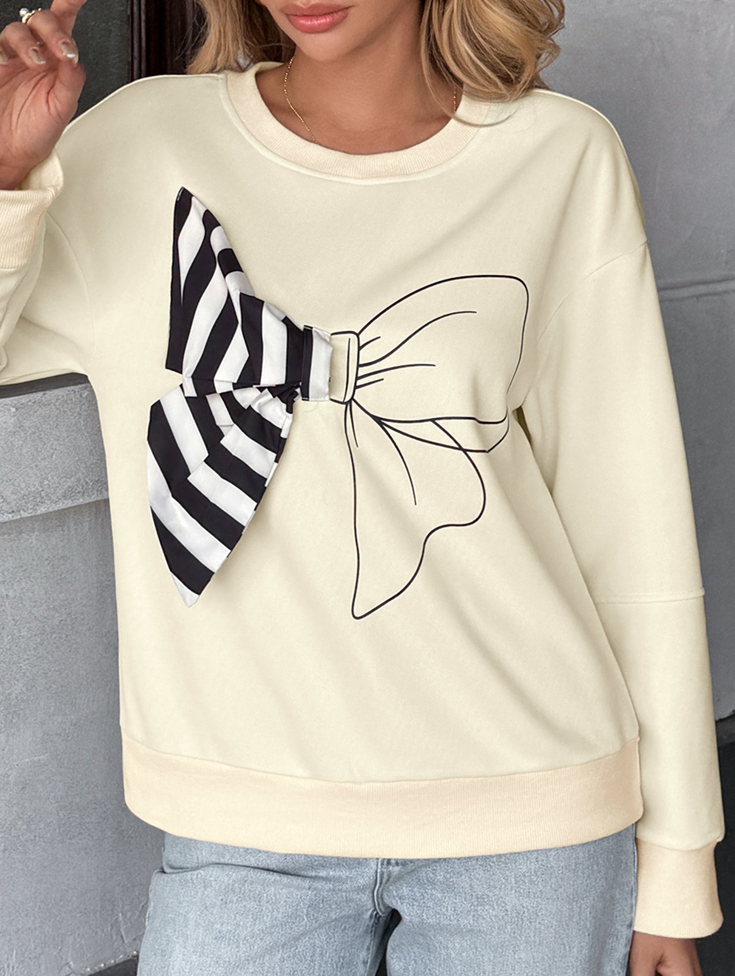 Casual striped bow crew neck pullover sweatshirt