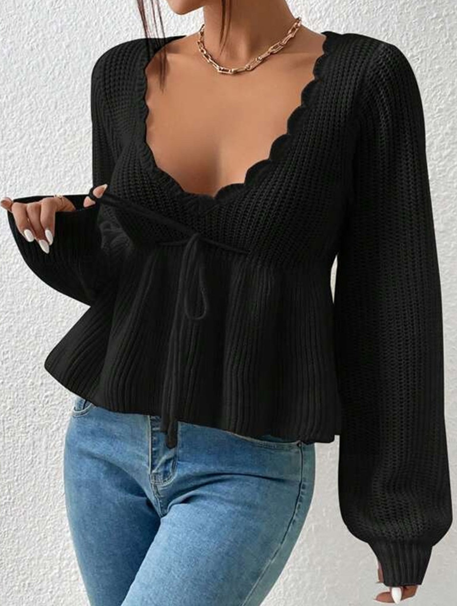 Loose V-neck drawstring knitted sweater