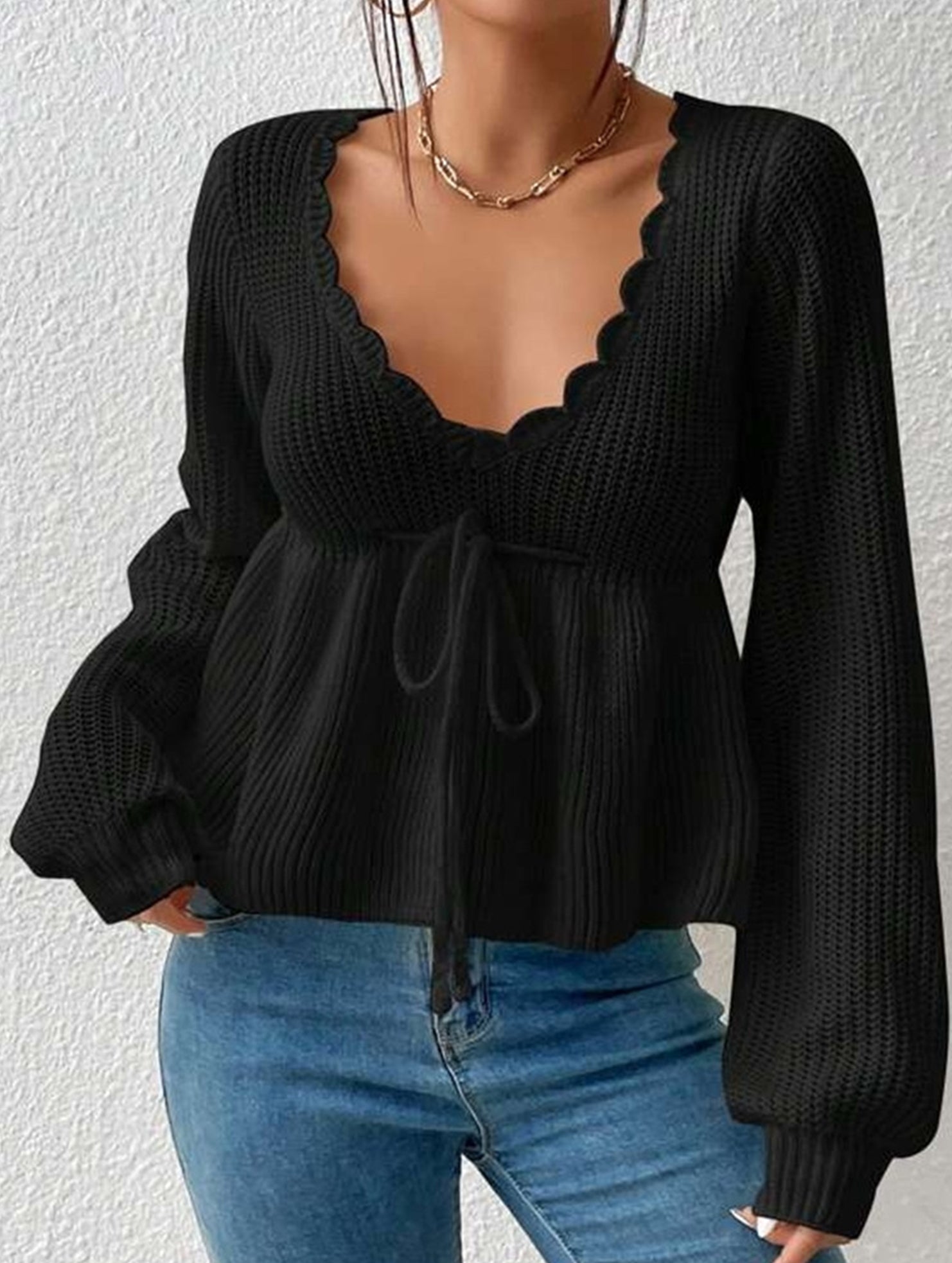 Loose V-neck drawstring knitted sweater