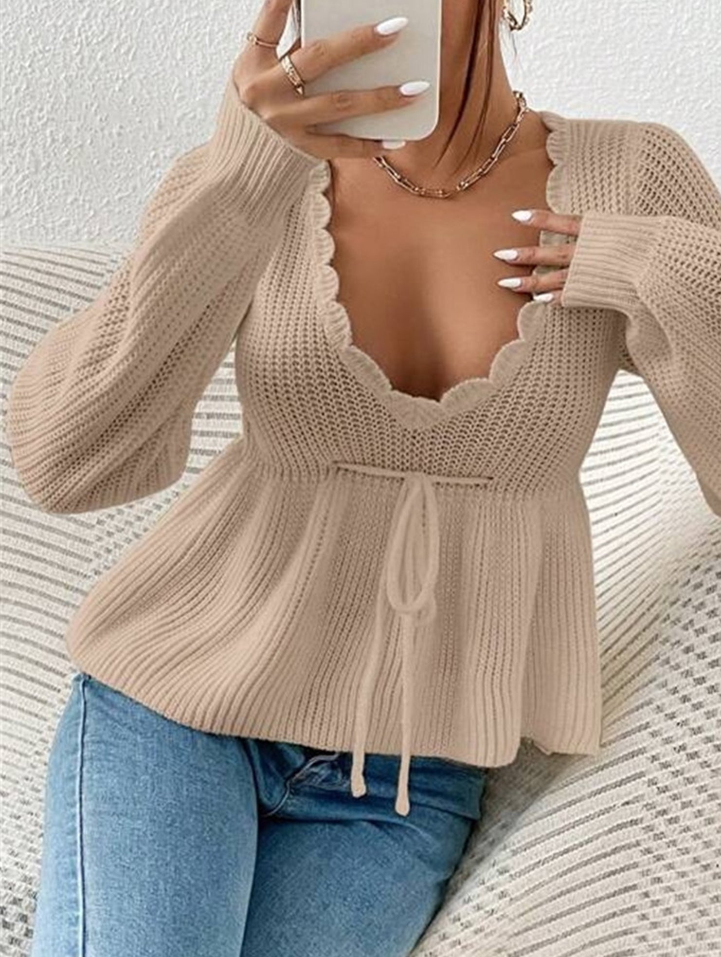 Loose V-neck drawstring knitted sweater