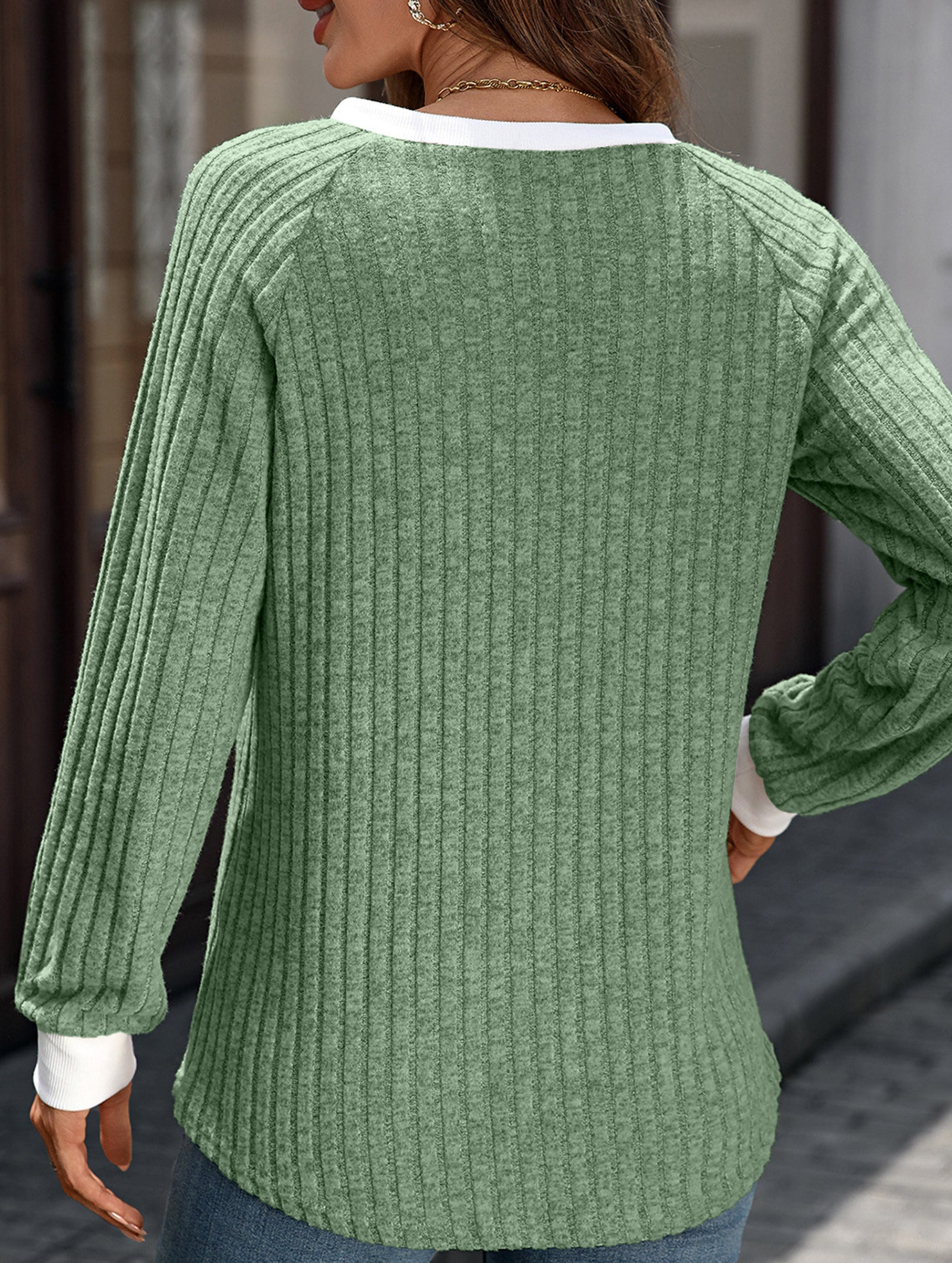 Contrast color V-neck loose long-sleeved T-shirt top