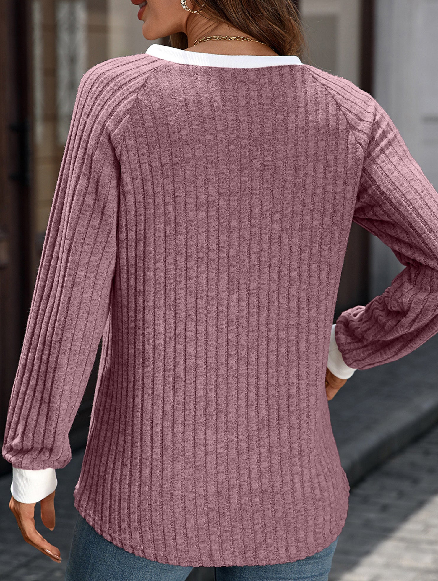 Contrast color V-neck loose long-sleeved T-shirt top