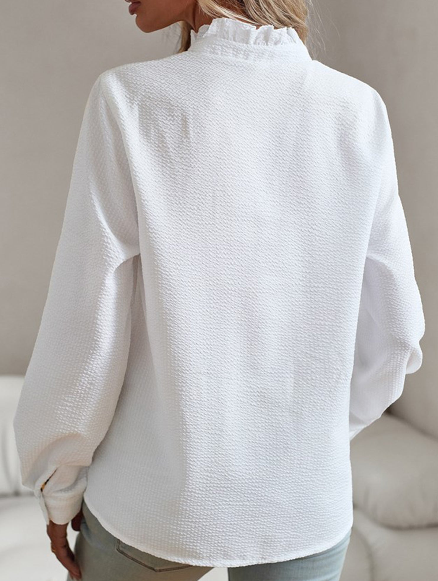 ruffled long-sleeved puff top