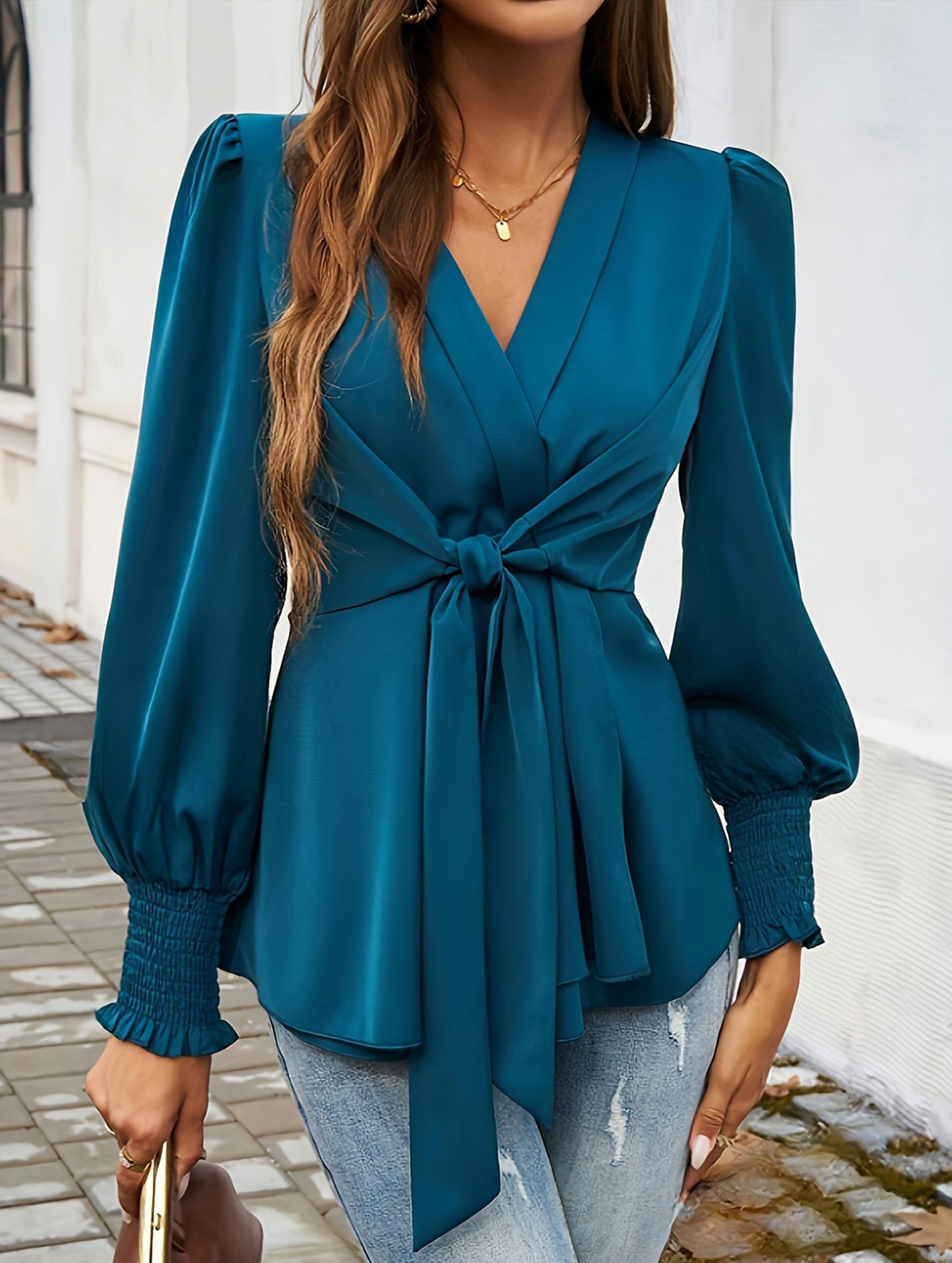 Retro deep V cross-strap waist shirt