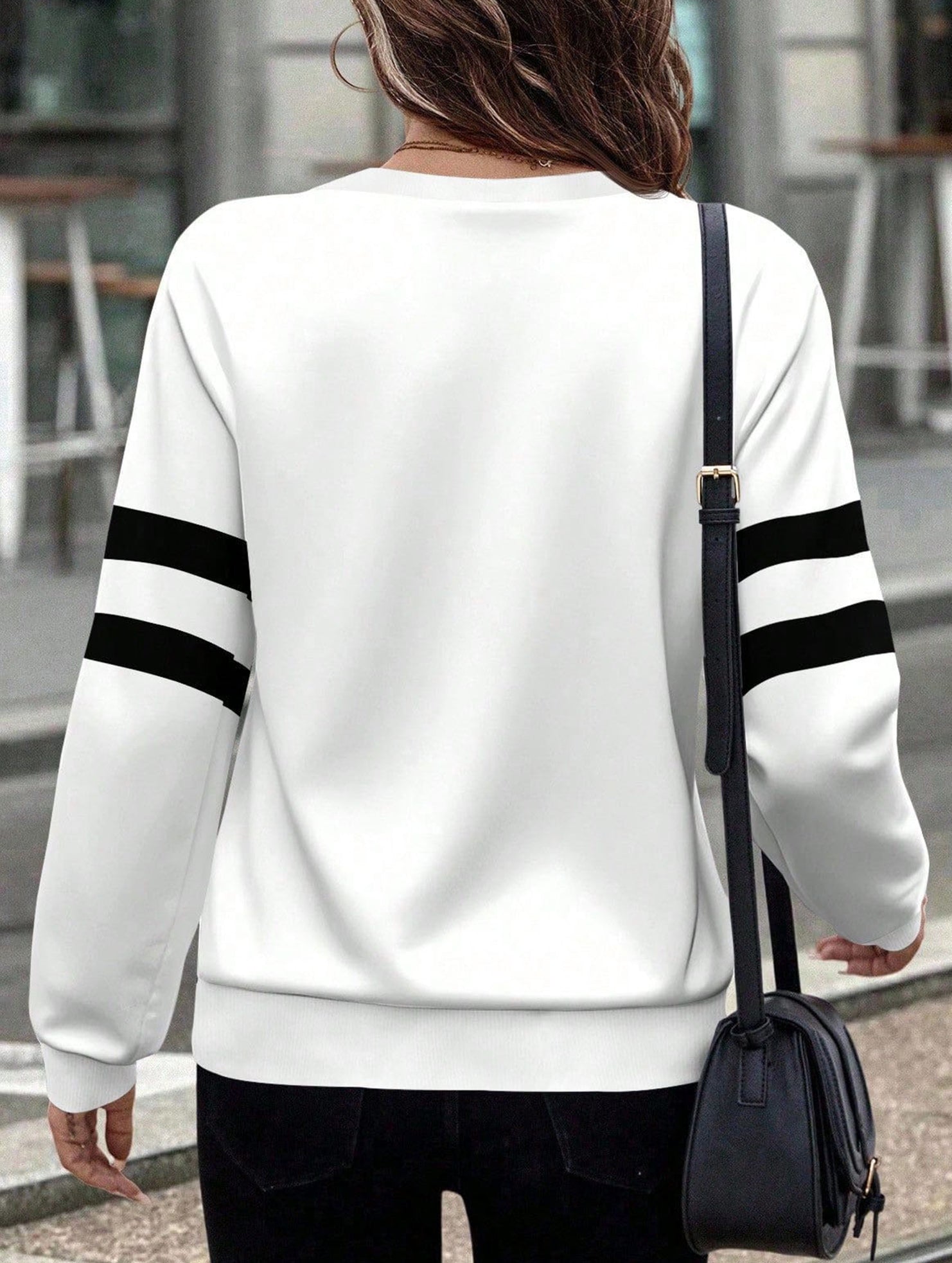 Zippered V-neck long-sleeved T-shirt top