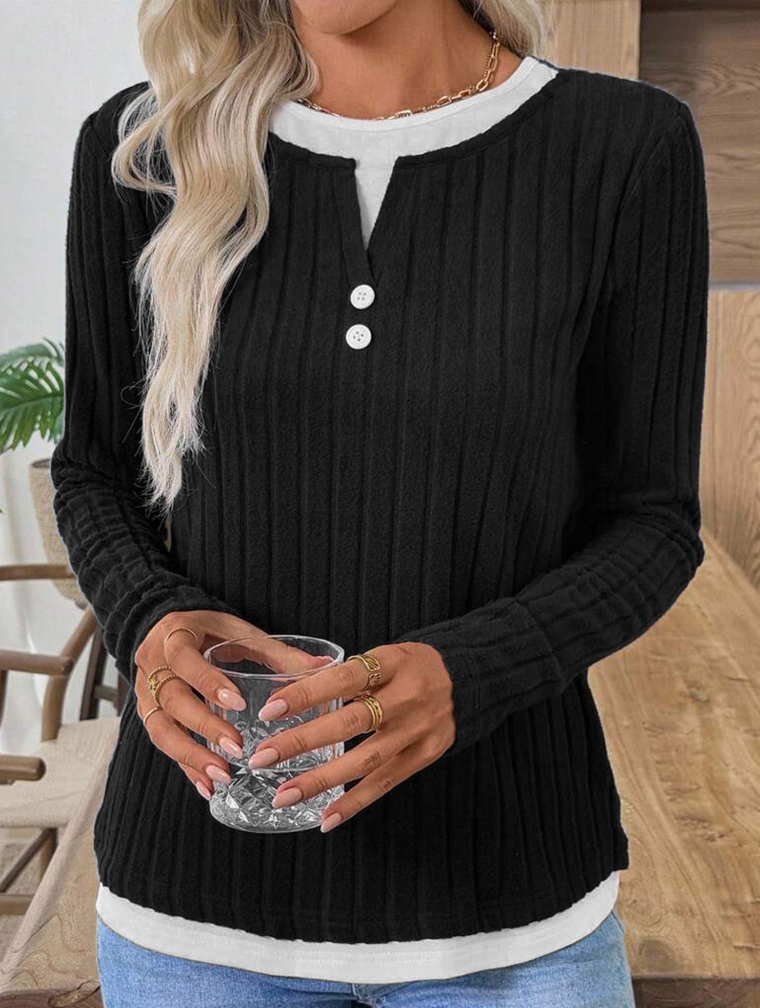Casual round neck button long sleeve T-shirt