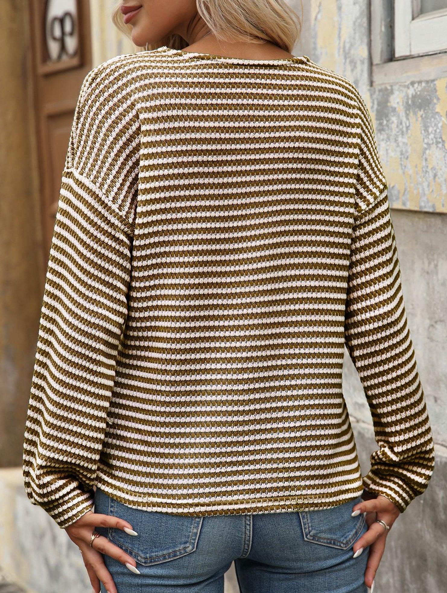 V-neck button-down casual colorblock T-shirt