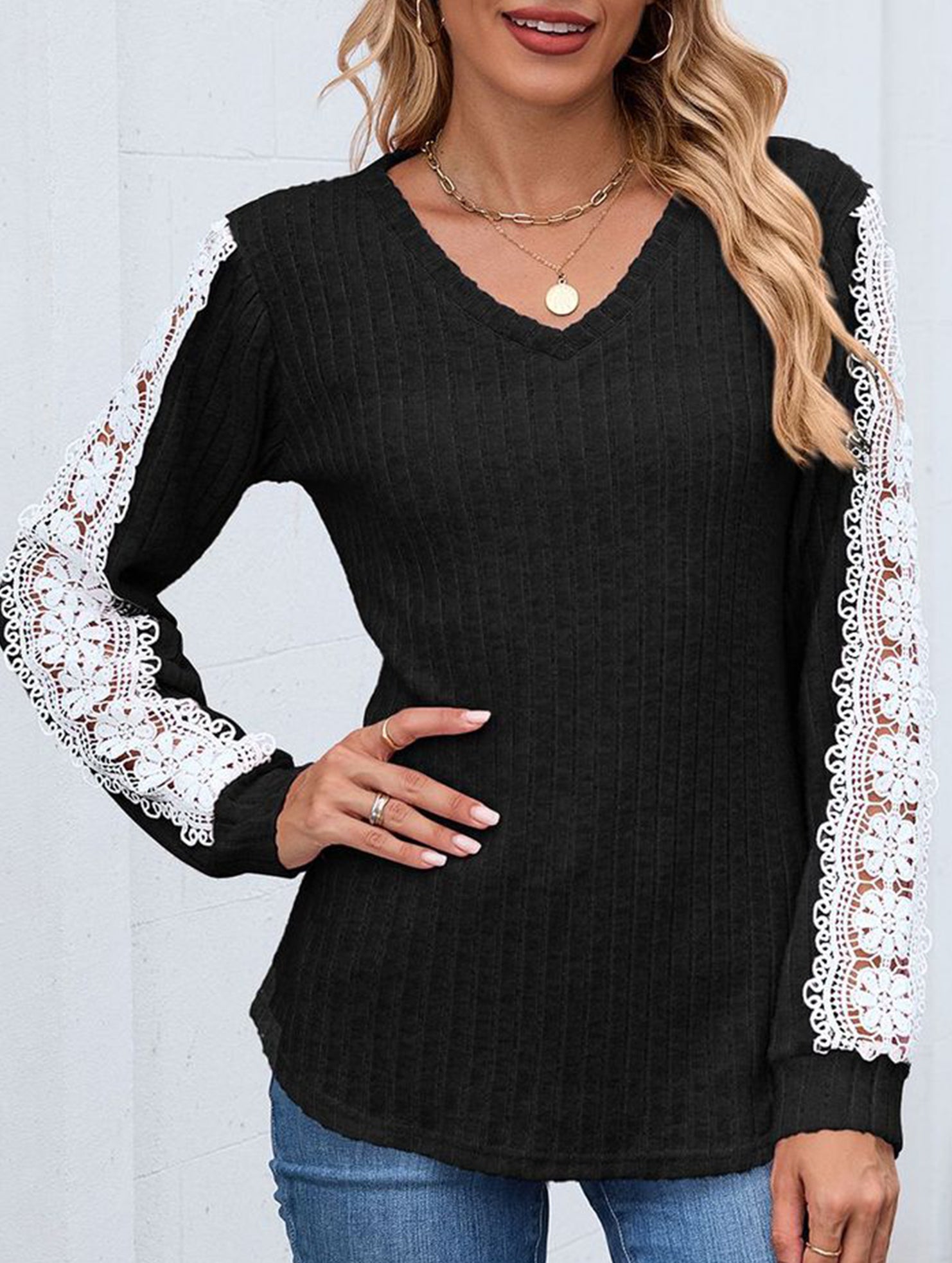 V-neck loose long-sleeved lace top