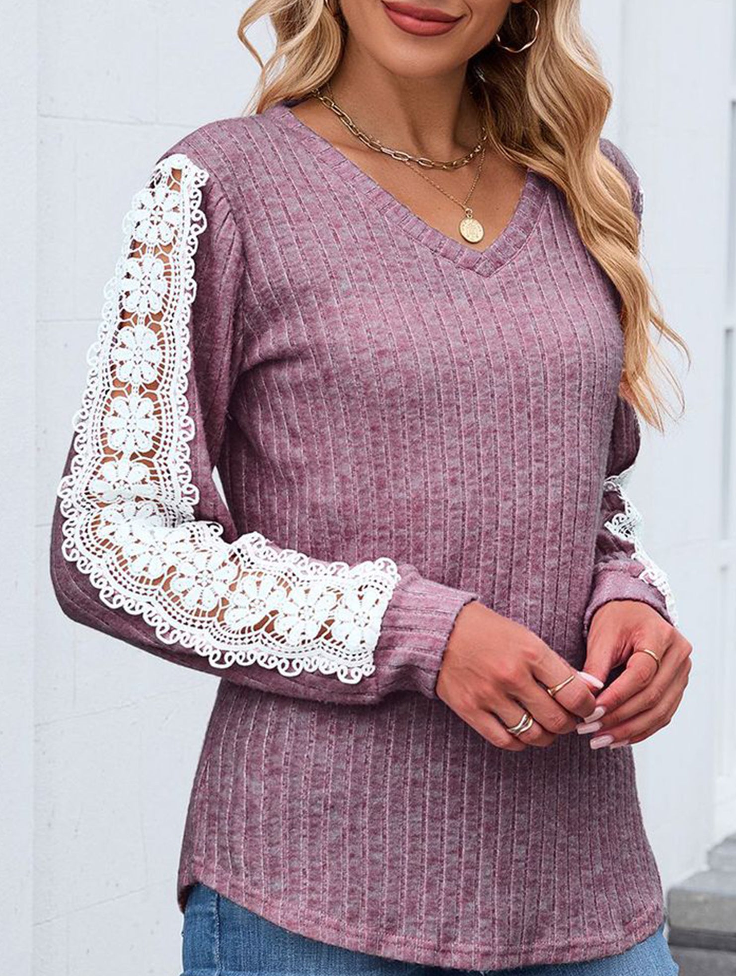 V-neck loose long-sleeved lace top