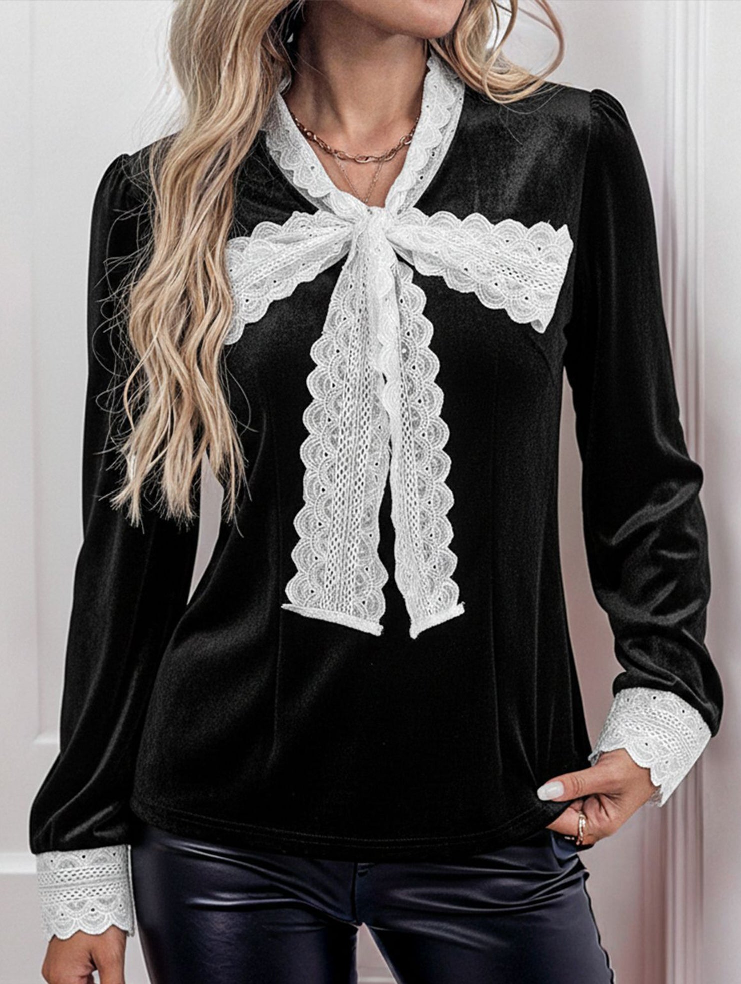 Retro-style patchwork lace trim bow shirt