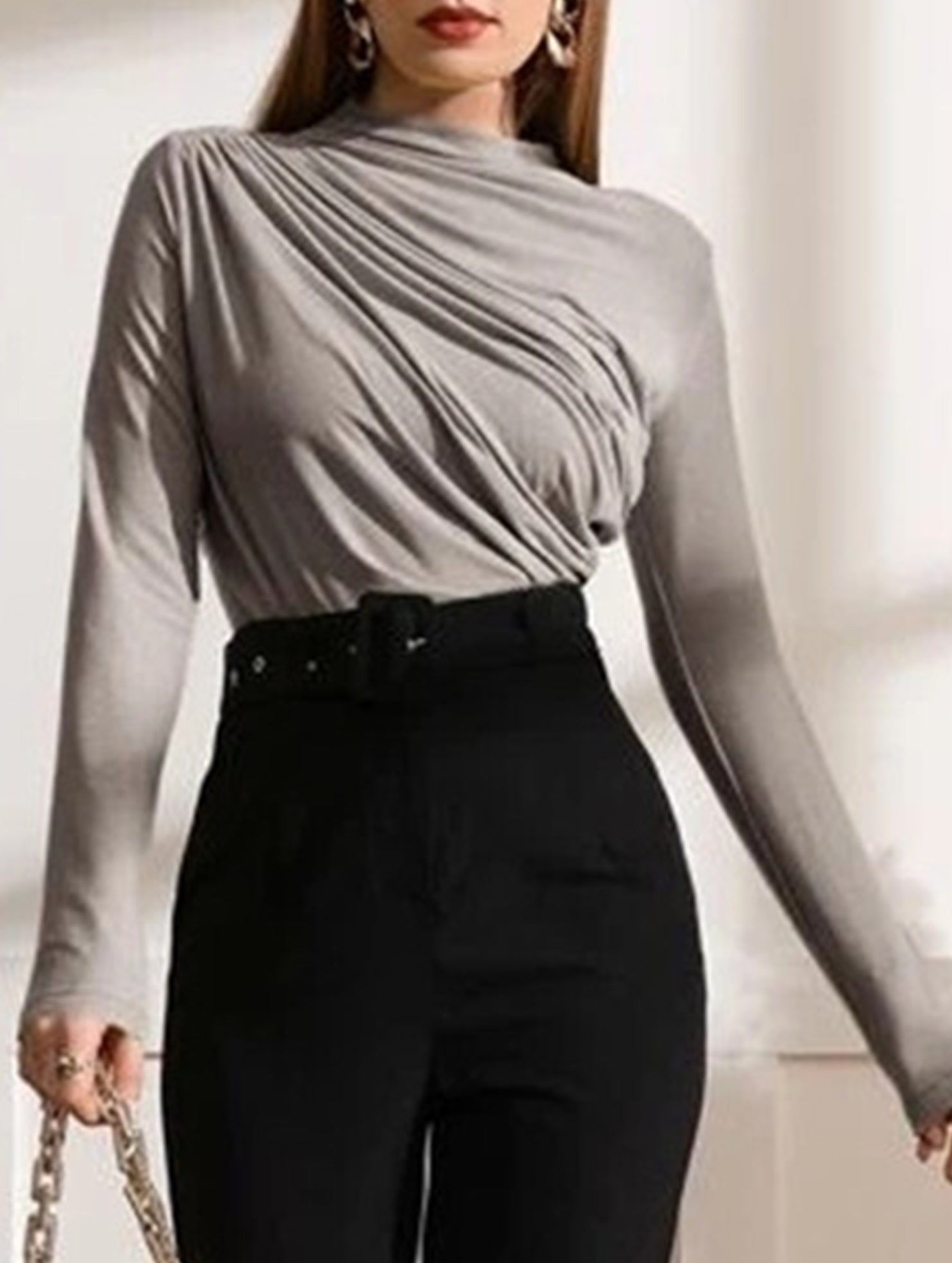 Versatile ruched long-sleeved T-shirt