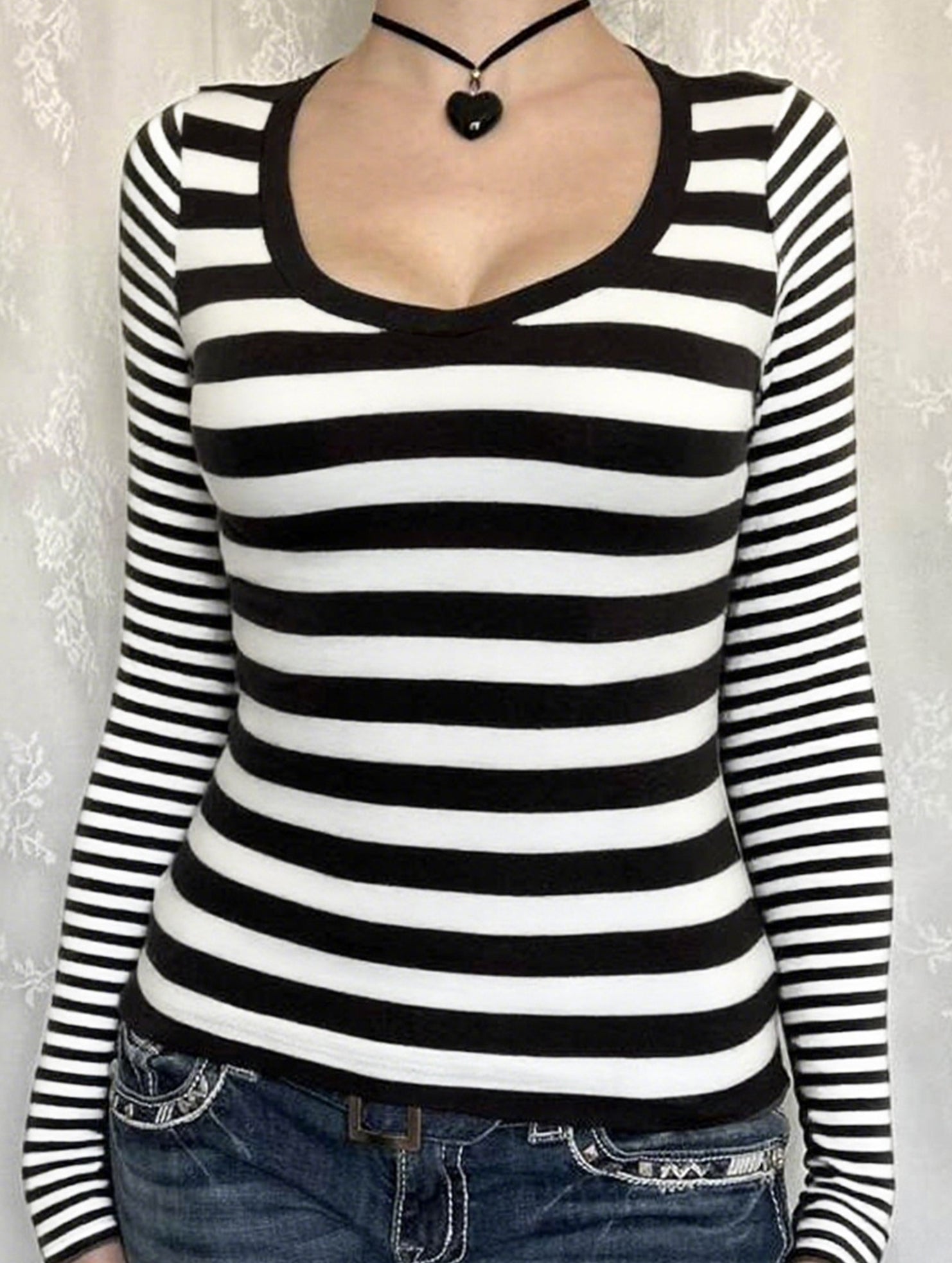 Versatile striped long-sleeved vest T-shirt