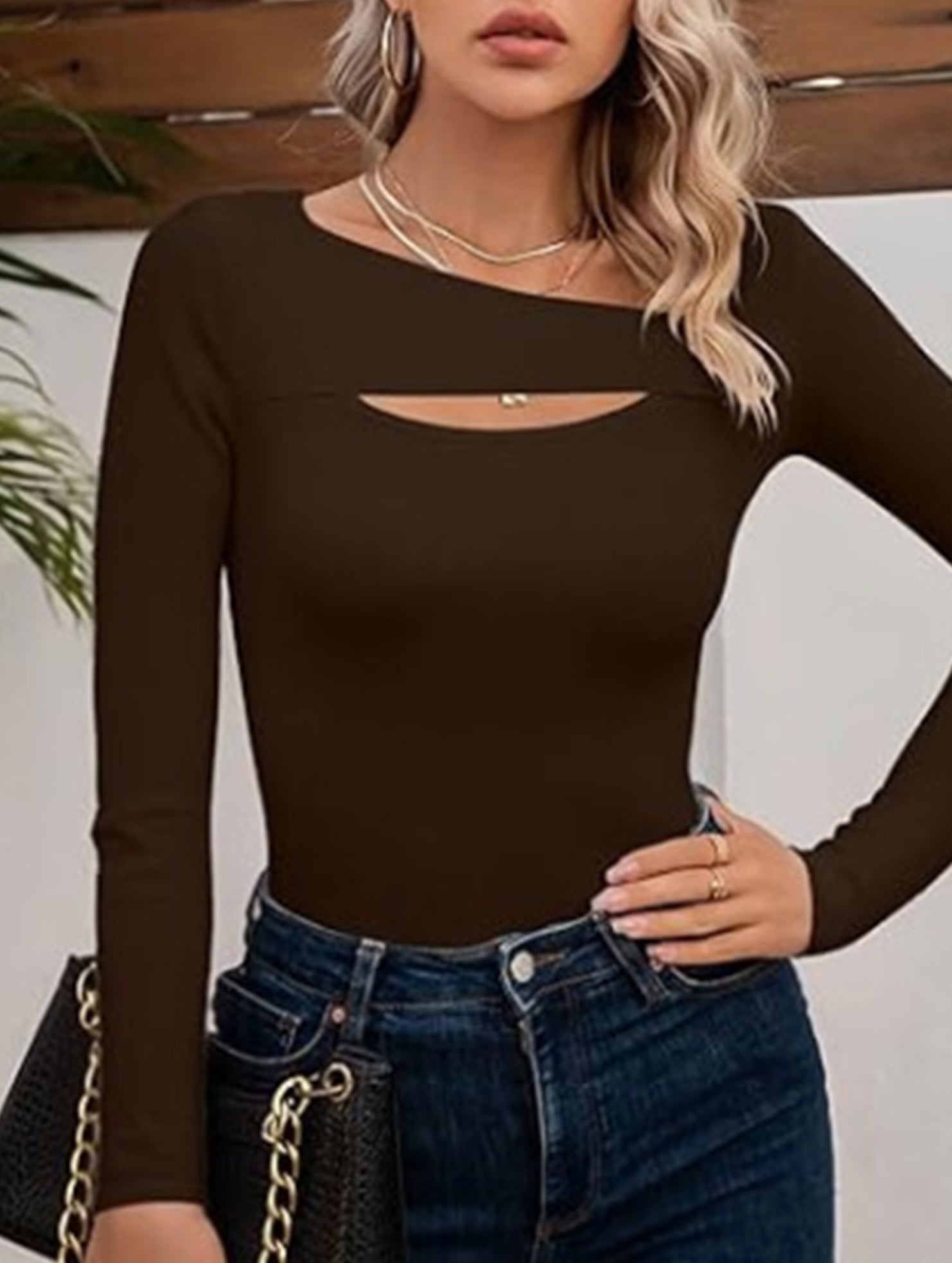 Sexy Fitted T-Shirt with Hollow-Out Top