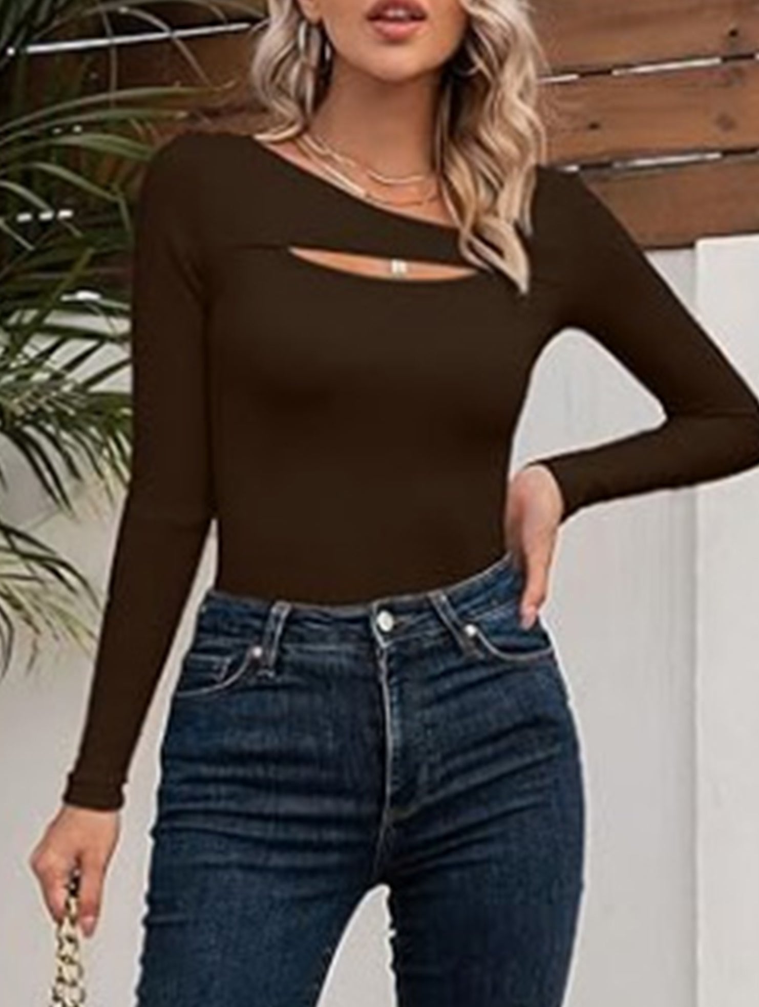 Sexy Fitted T-Shirt with Hollow-Out Top