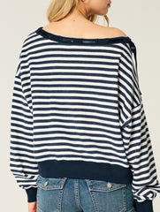 Casual off-shoulder classic striped sweatshirt