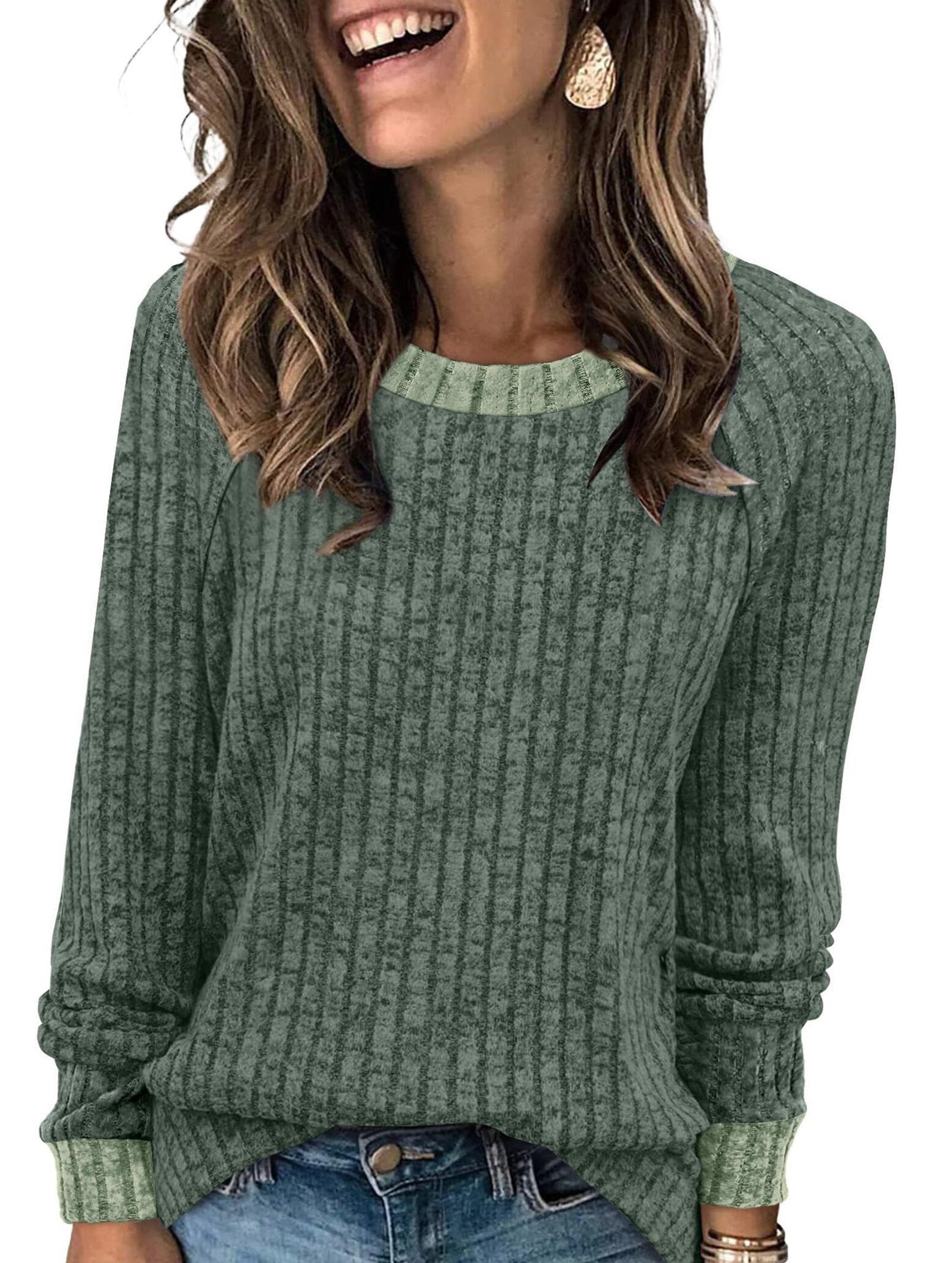 Round neck raglan sleeve solid color T-shirt