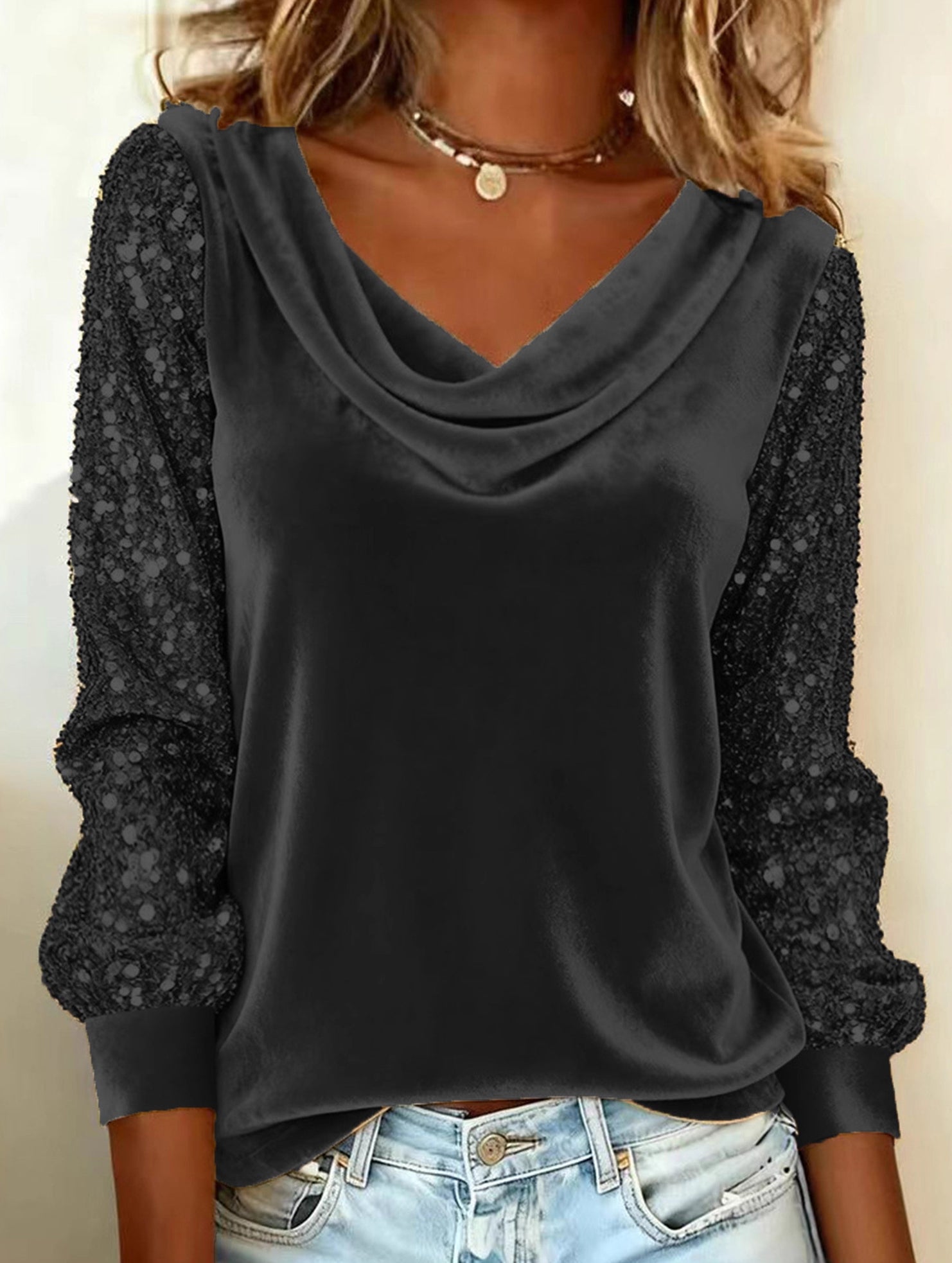 Stylish turtleneck sequin patchwork T-shirt