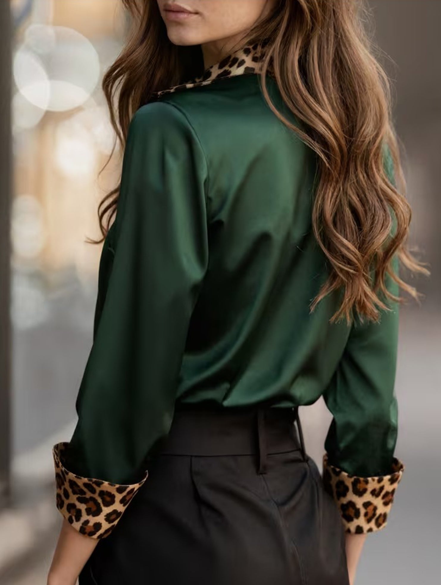 Leopard print crew neck spliced satin shirt
