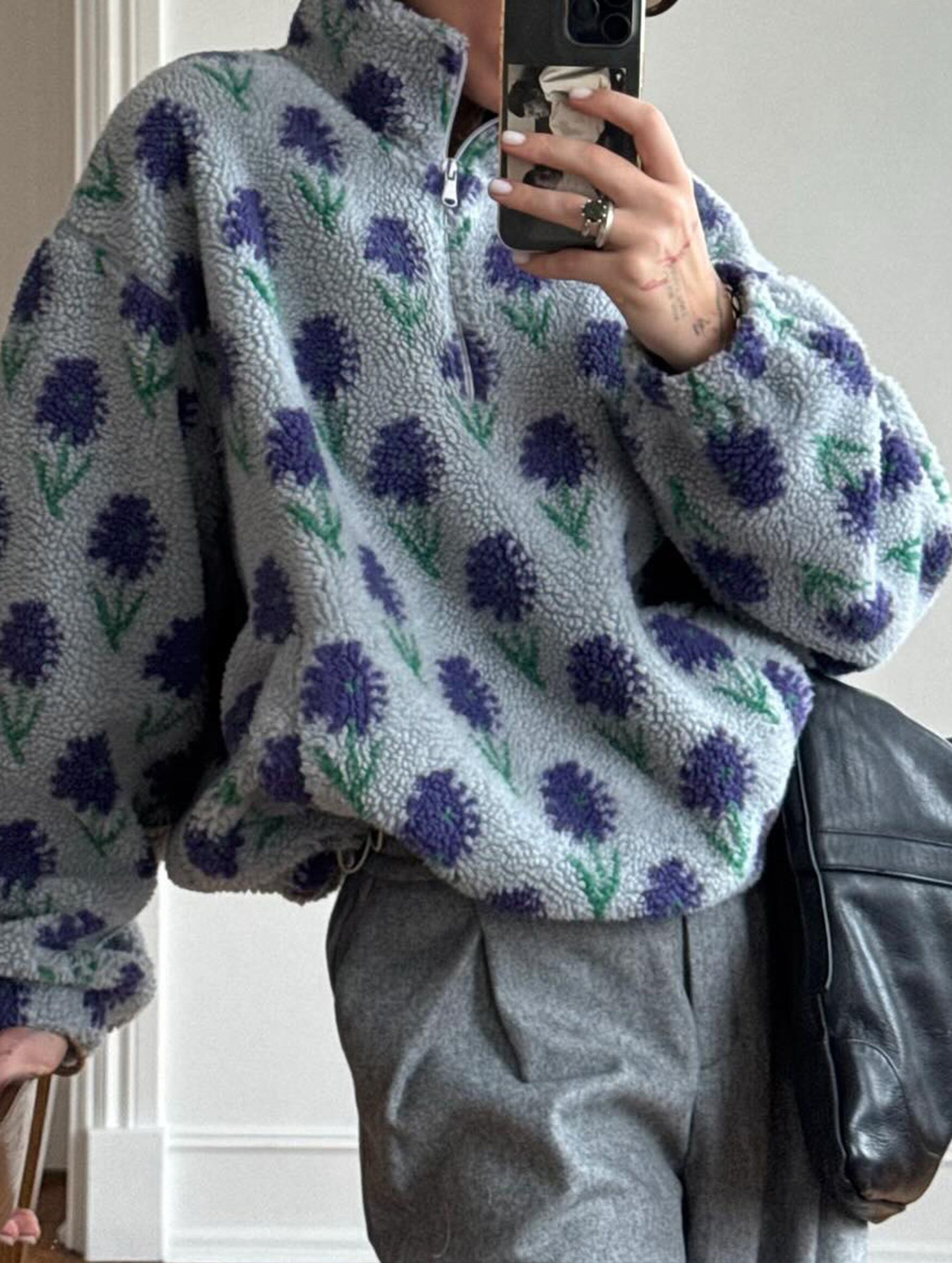 Stylish Stand Collar Long Sleeve Sweatshirt