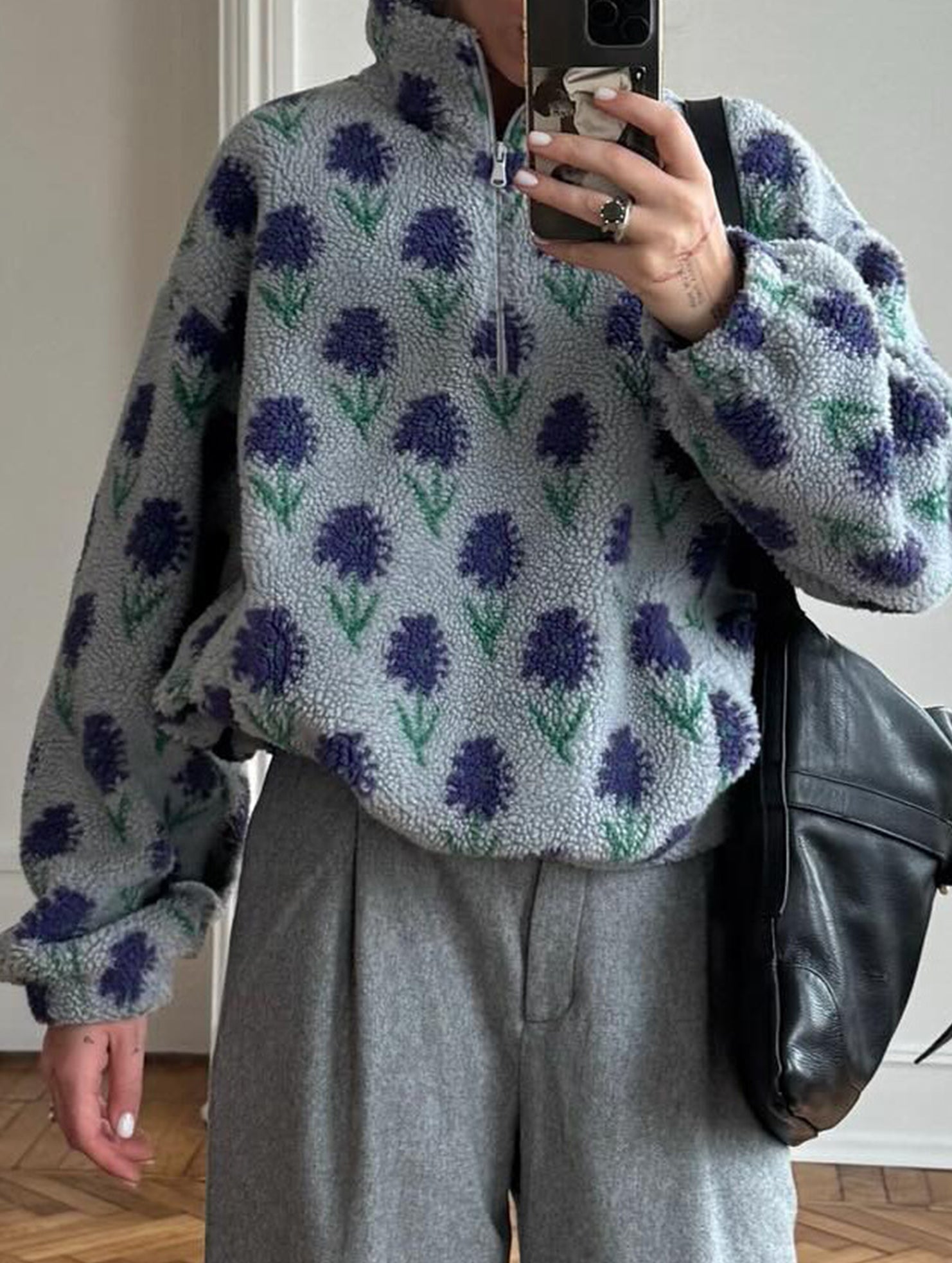 Stylish Stand Collar Long Sleeve Sweatshirt