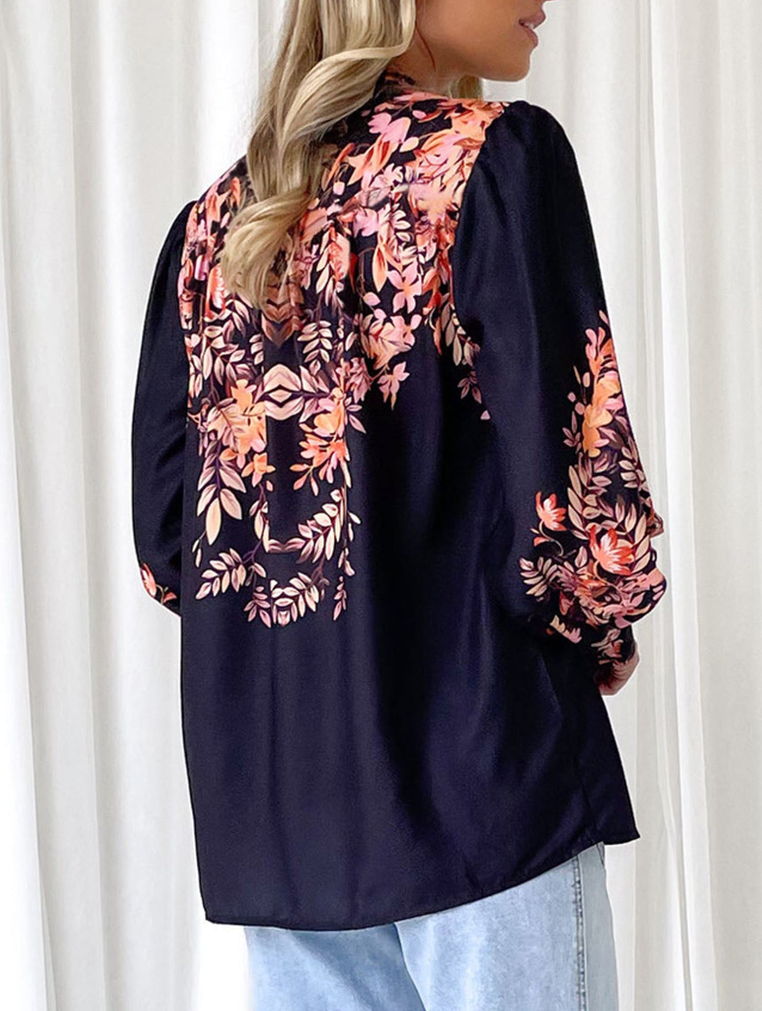 Women's Lantern Sleeve Printed Elegant Shirt_CWTBLL02020