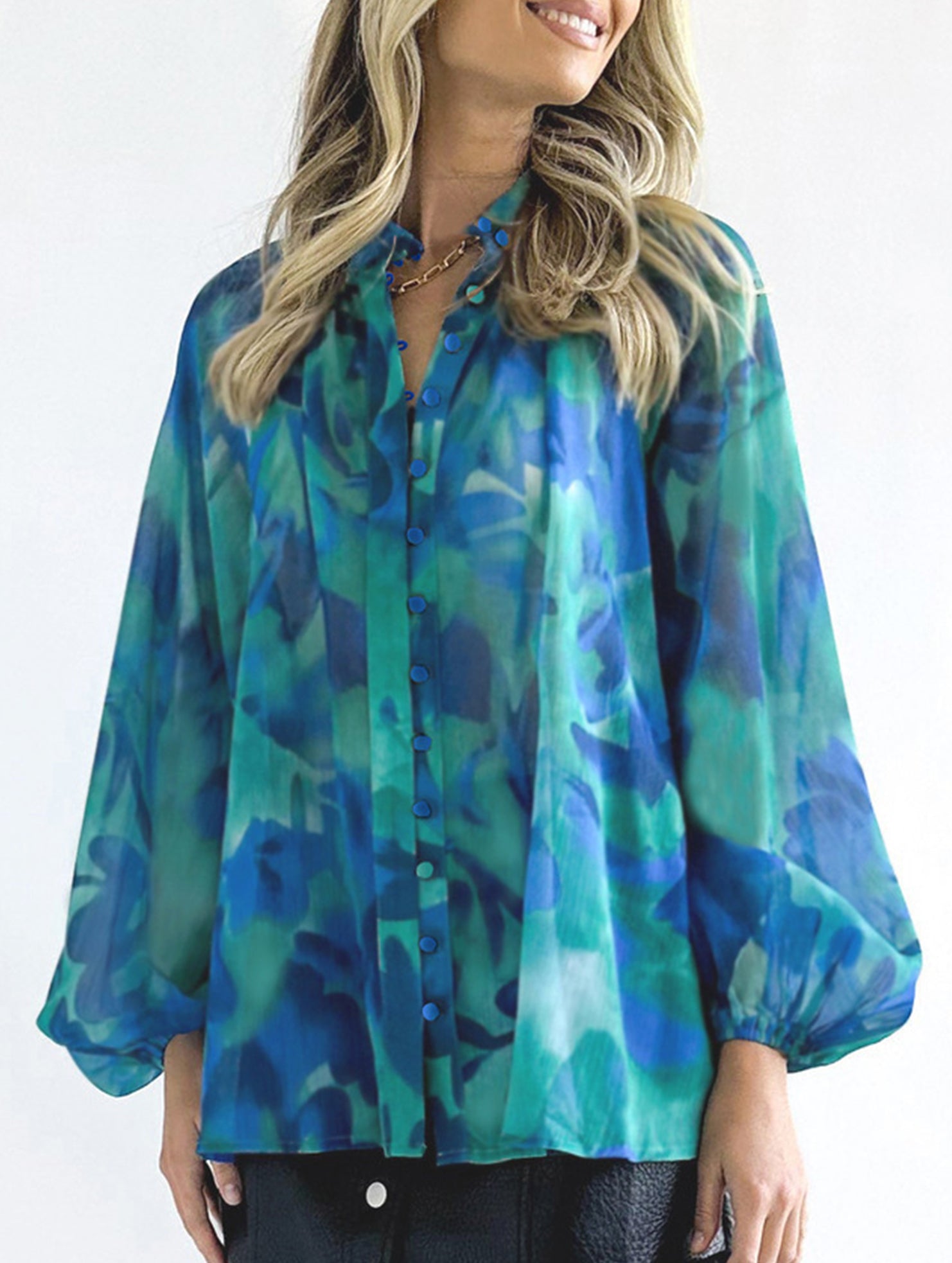 Stylish V-neck printed shirt for women_CWTBLL02022