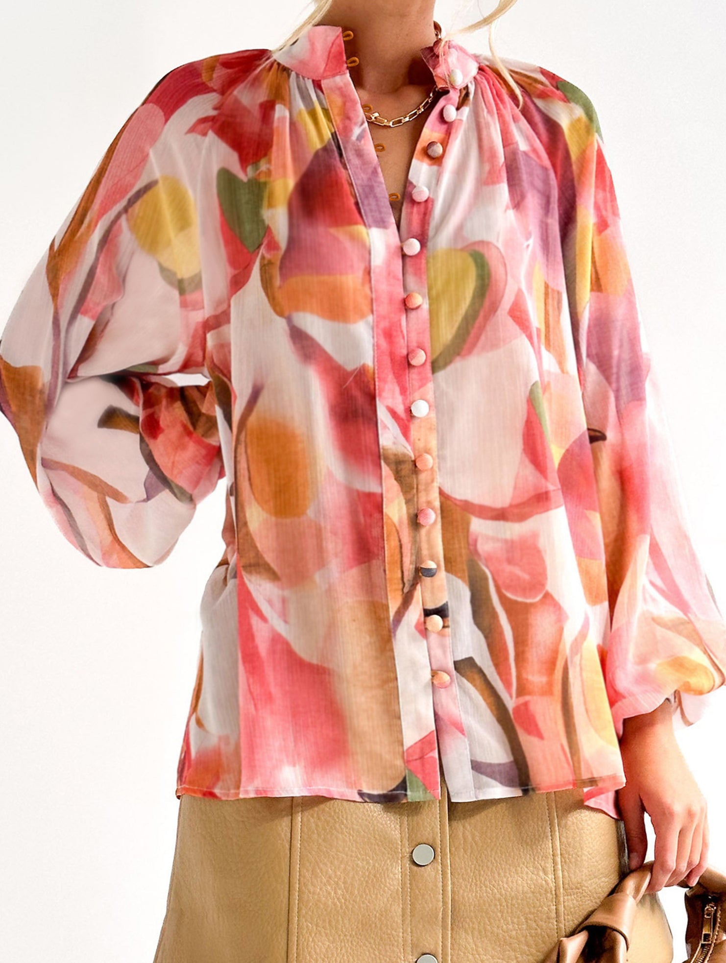 Stylish V-neck printed shirt for women_CWTBLL02022