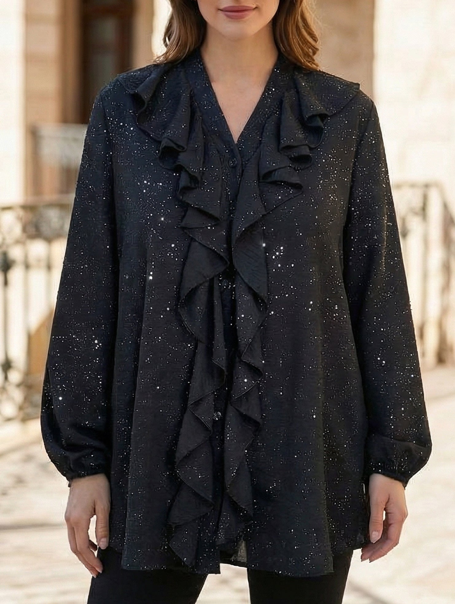 Gold-flecked ruffled loose V-neck long-sleeved shirt_CWTBLL02033