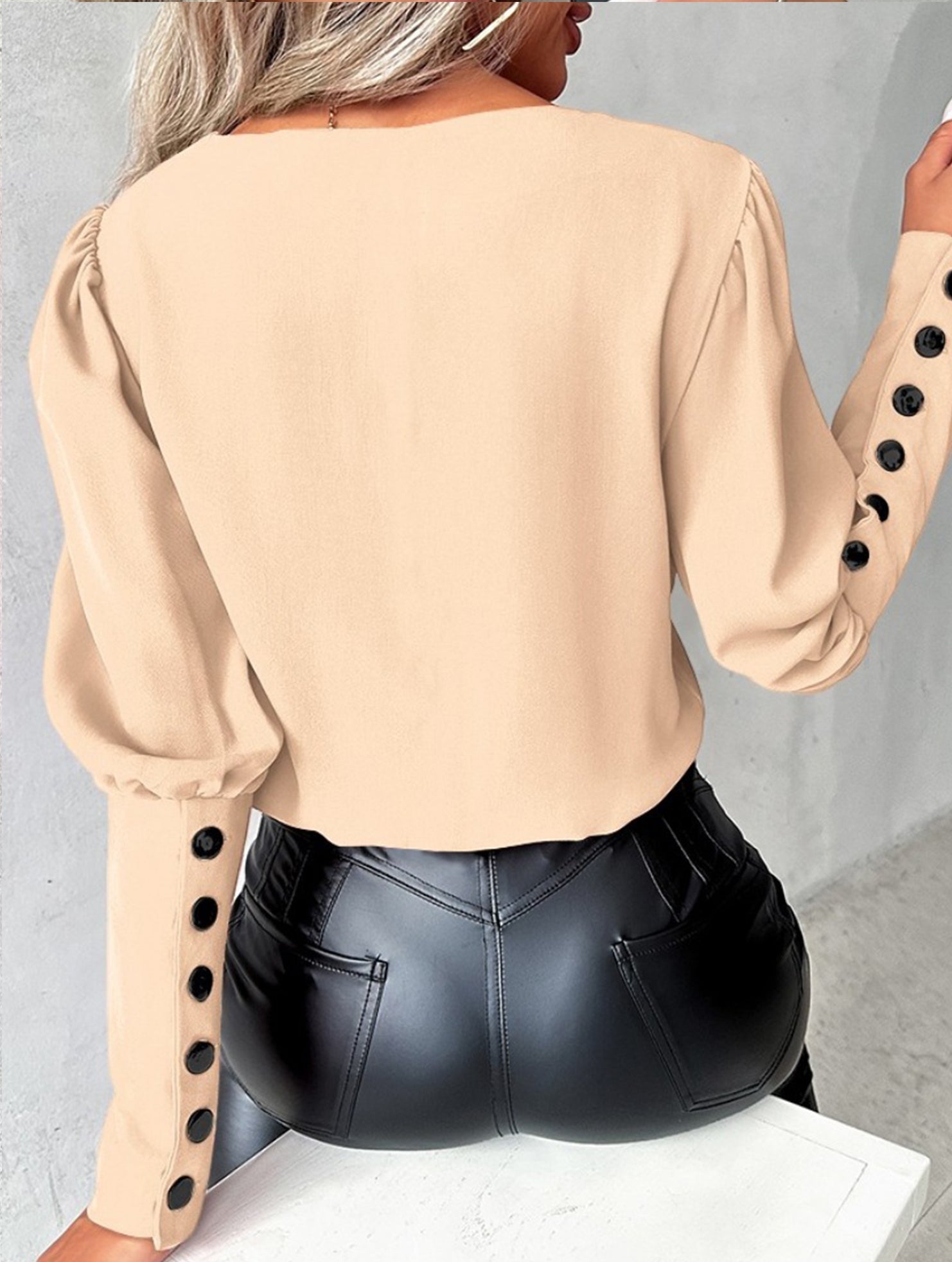 Solid Color V-Neck Button Long Sleeve Shirt_CWTBLL02042