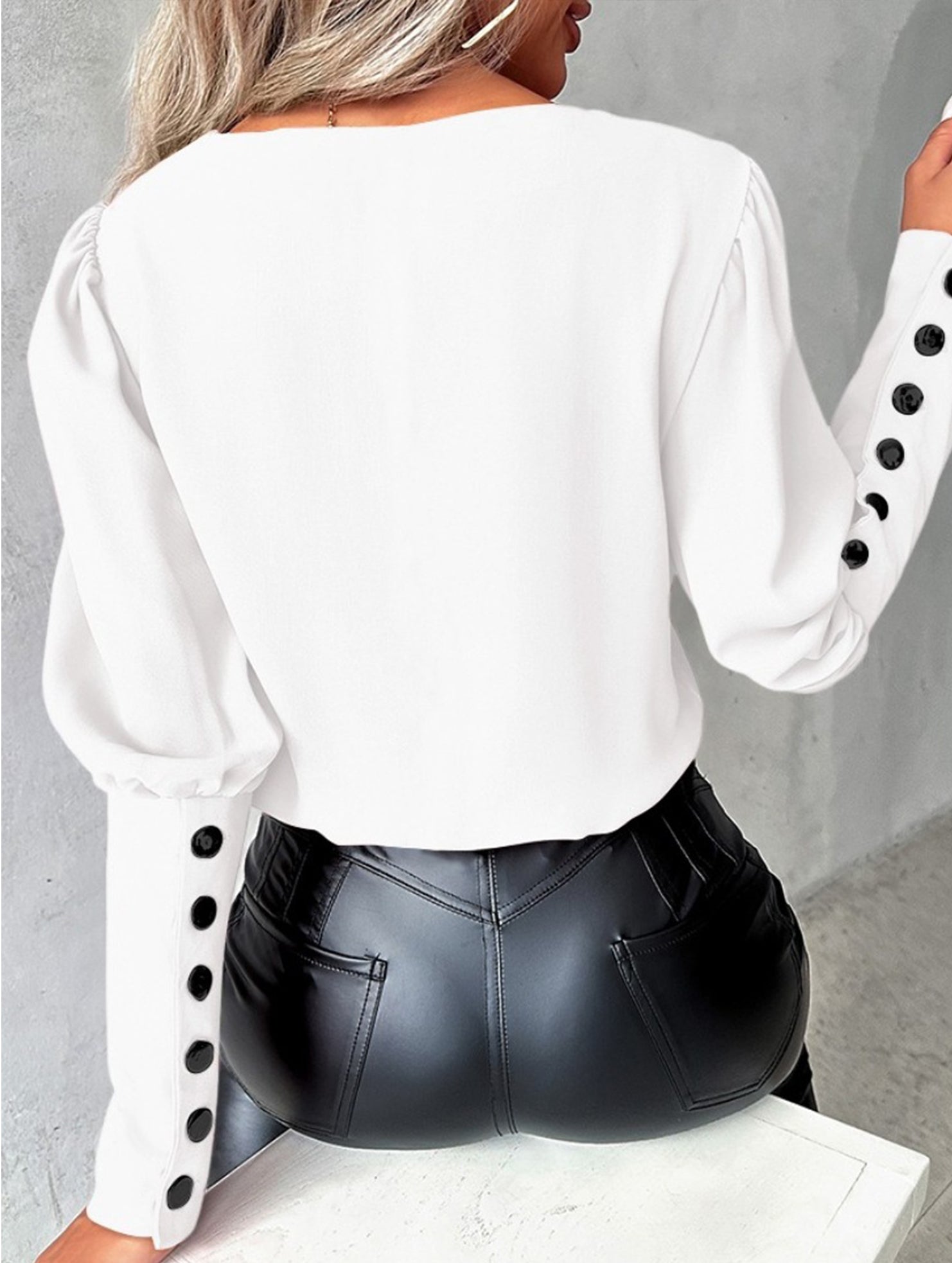 Solid Color V-Neck Button Long Sleeve Shirt_CWTBLL02042