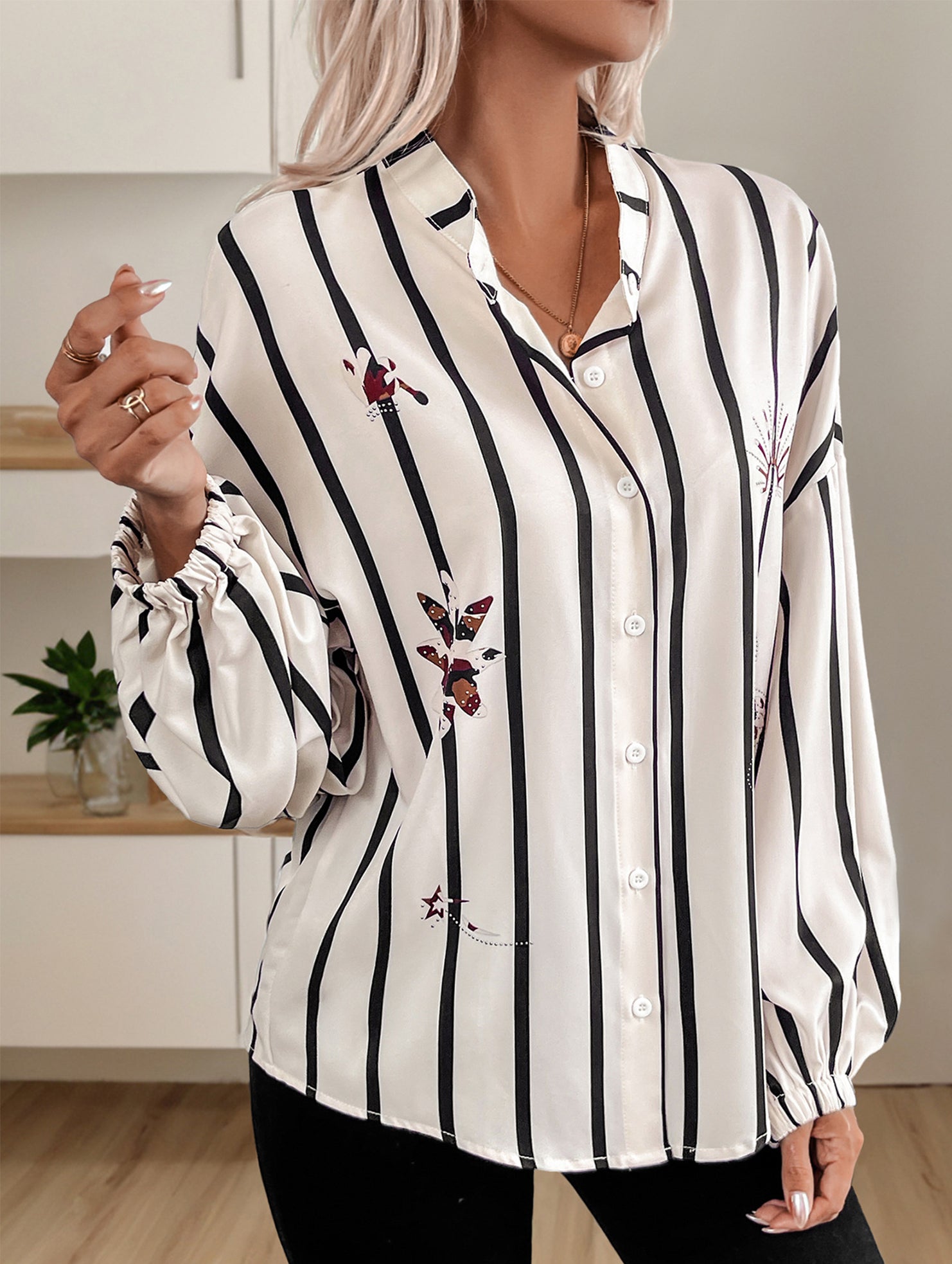Elegant Striped Single-Breasted Office Shirt_CWTBLL02152