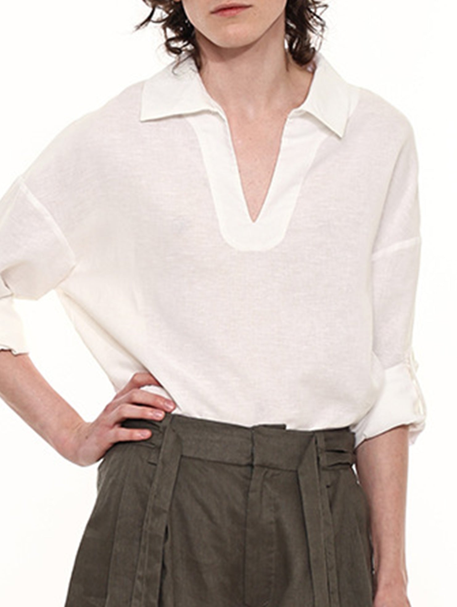 White Linen V Neck Long Sleeve Shirt_CWTBLL02357