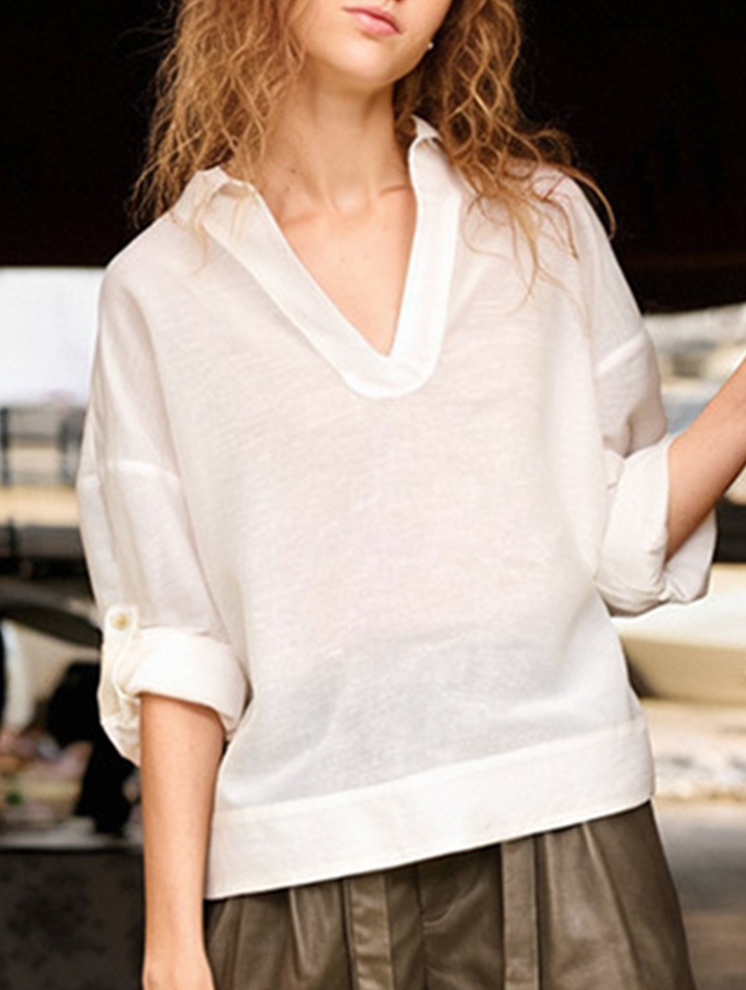 White Linen V Neck Long Sleeve Shirt_CWTBLL02357